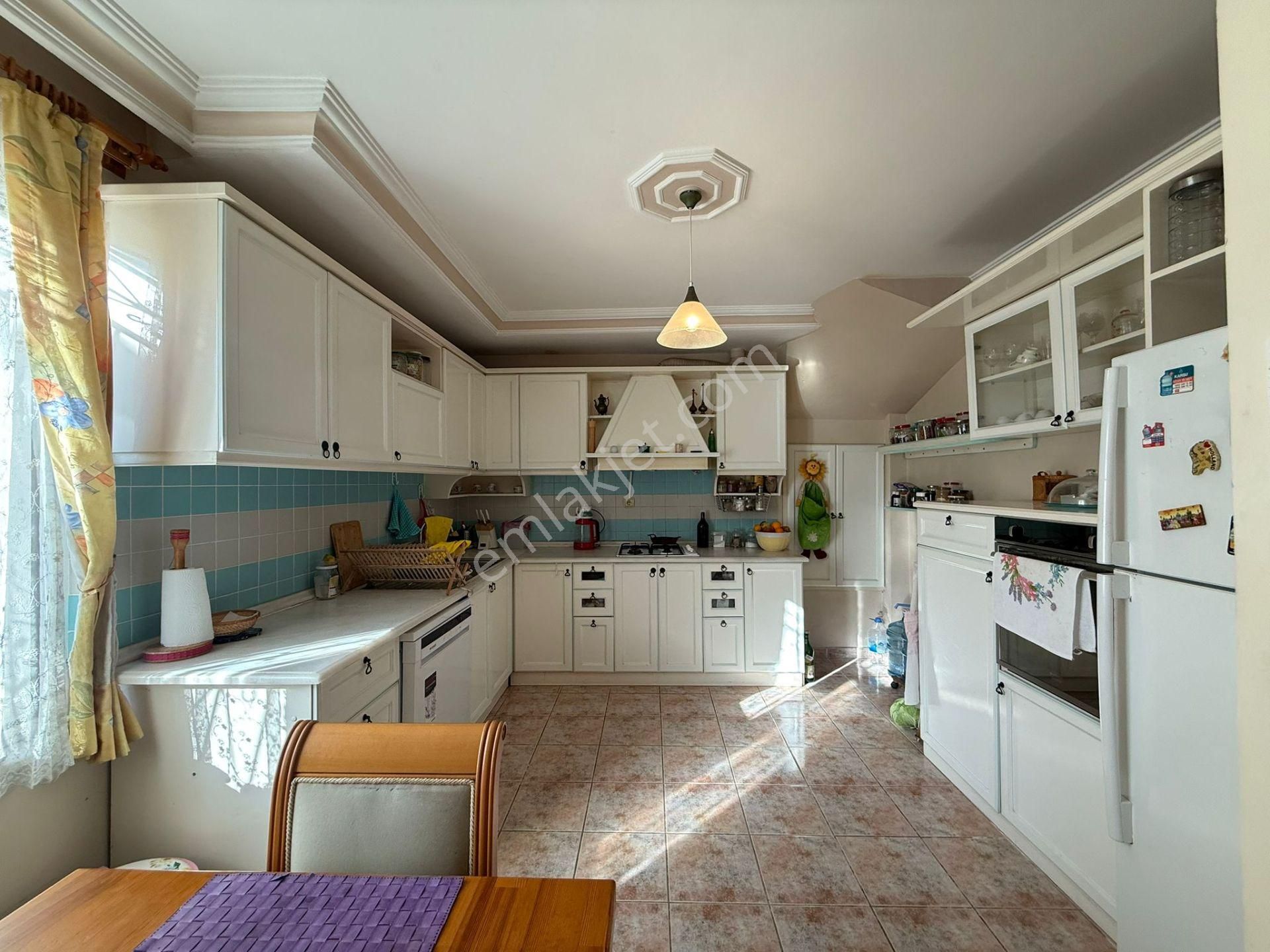 Full Deniz Manzaralı Güzeloba’da 142m2 Geniş 3+1 Dubleks Daire! - Görsel 11