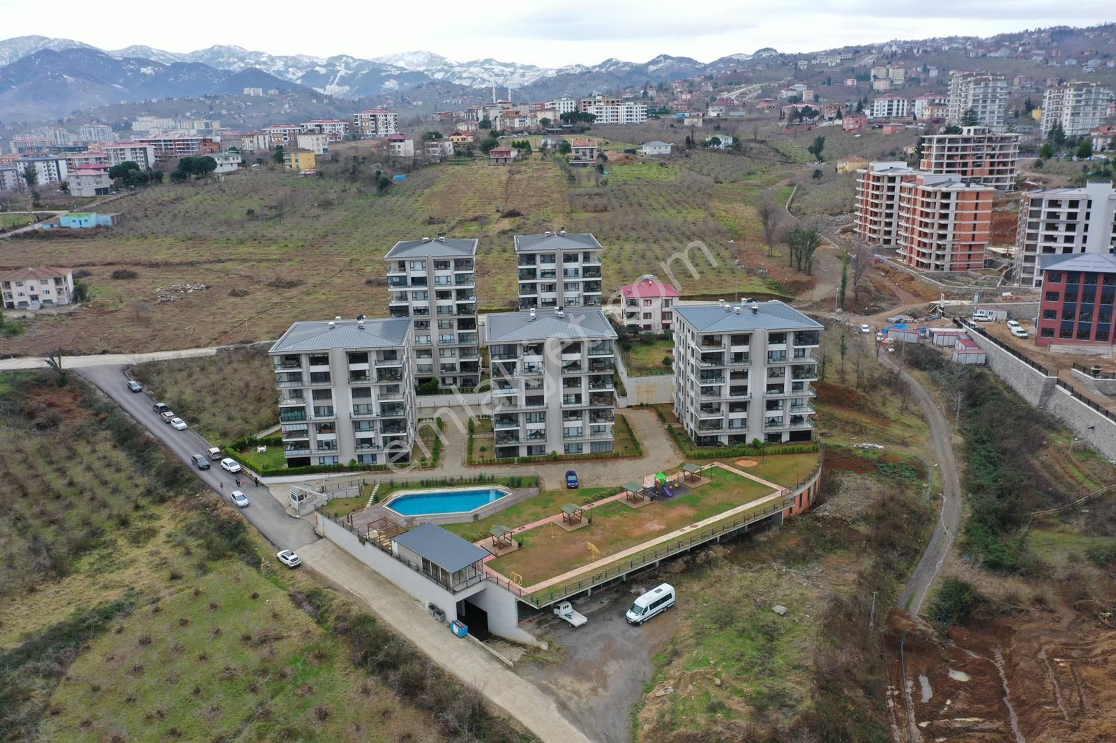 Trabzon Yalıncak Nadir Kent Sitesi Bahçe Katı 2+1 Satılık Daire - Görsel 9