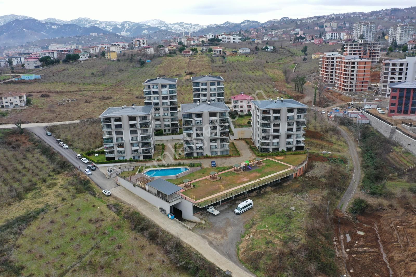 Trabzon Yalıncak Nadir Kent Sitesi Bahçe Katı 2+1 Satılık Daire - Görsel 3
