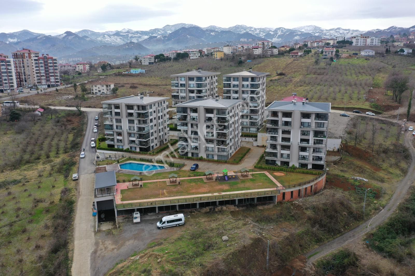 Trabzon Yalıncak Nadir Kent Sitesi Bahçe Katı 2+1 Satılık Daire - Görsel 4