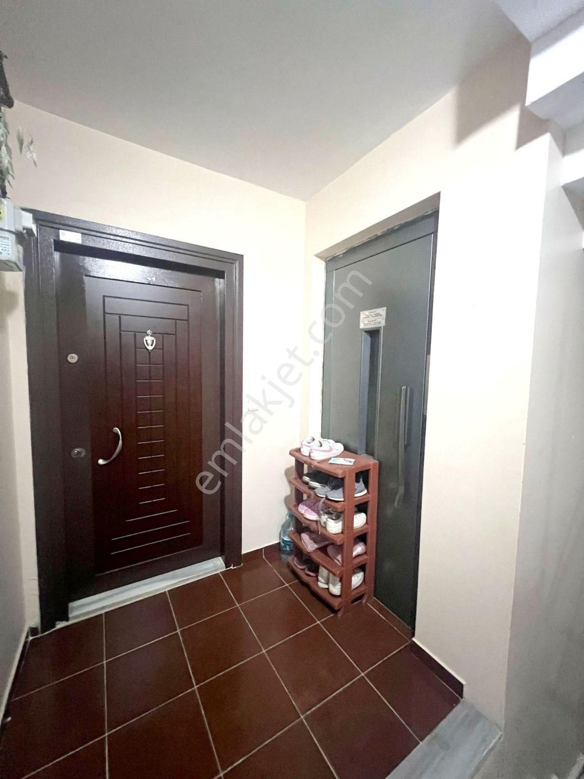 Fatih Emlaktan Mevlana Cami Yakını Satılık 3+1 Ferah Dubleks - Görsel 15