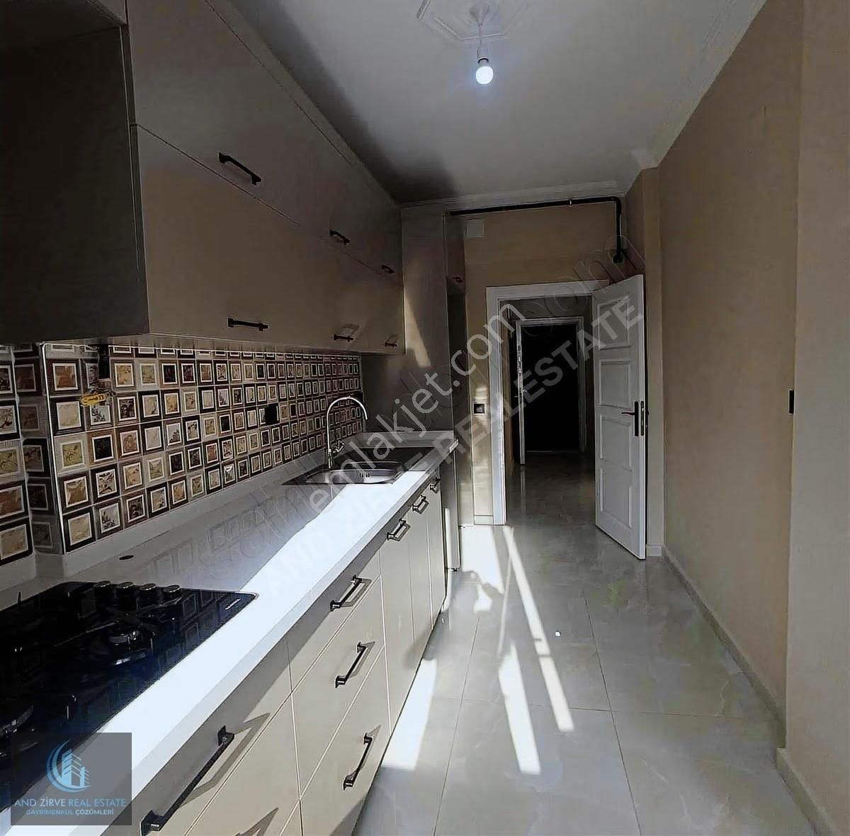 Mersin Yenişehir Gazi Mah.muğdat Cami Vivarı 3+1 - Görsel 3