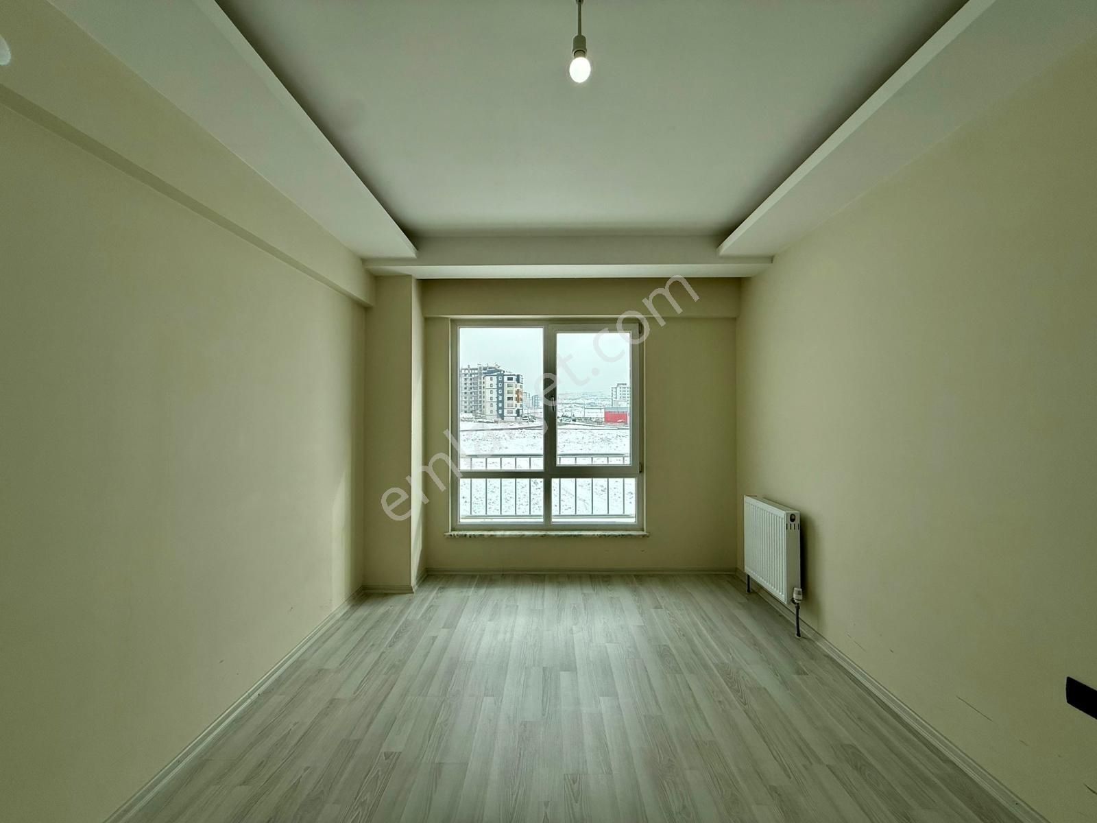 Acill..!ahievran 3+1 Giyinme Odalı Sıfır Ayarında Oturulur Daire - Görsel 19