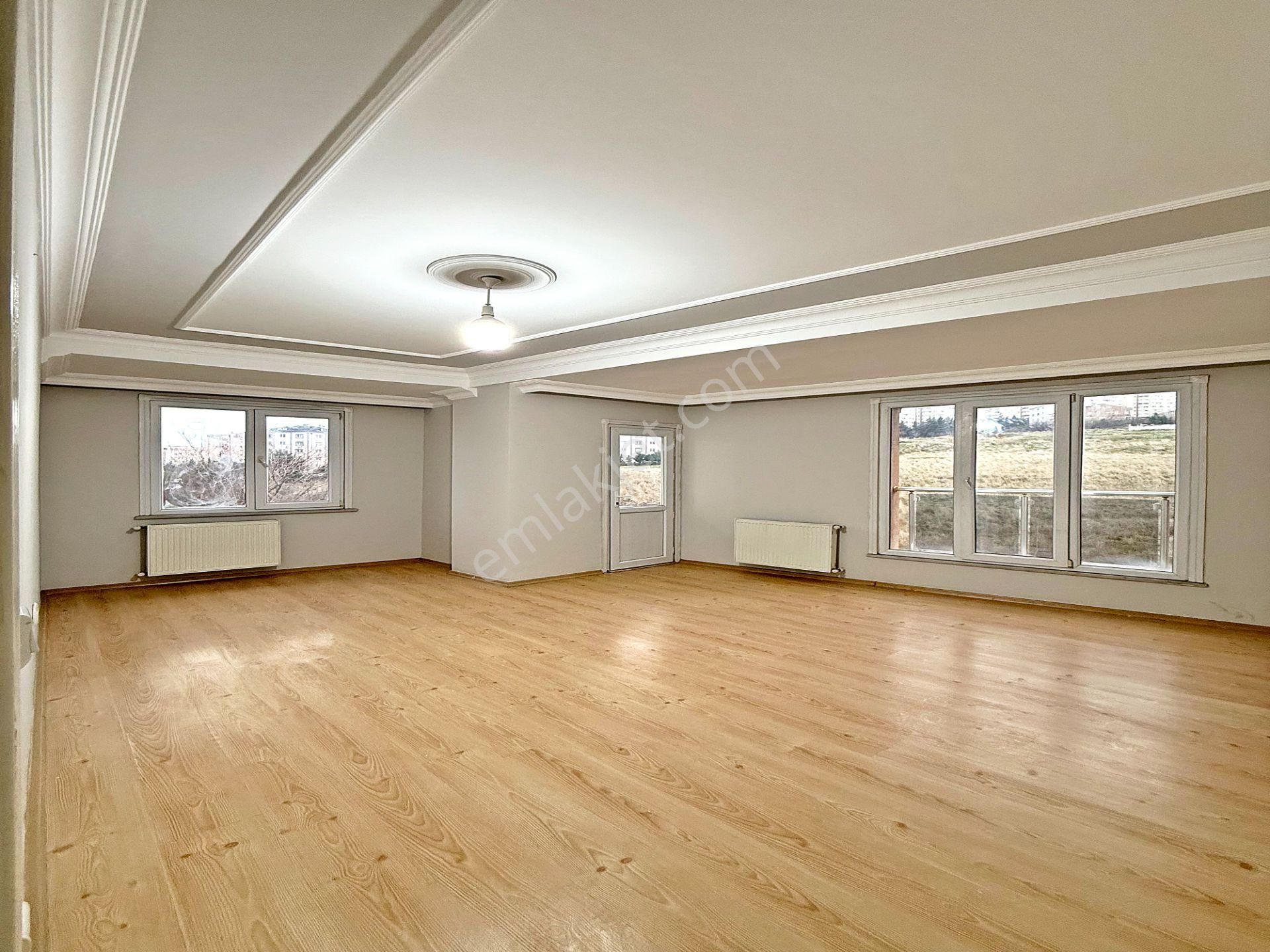 Yakuplu'da Diş Hastanesine Yakın Geniş 3+1 Kiralık Ara Kat Daire - Görsel 2