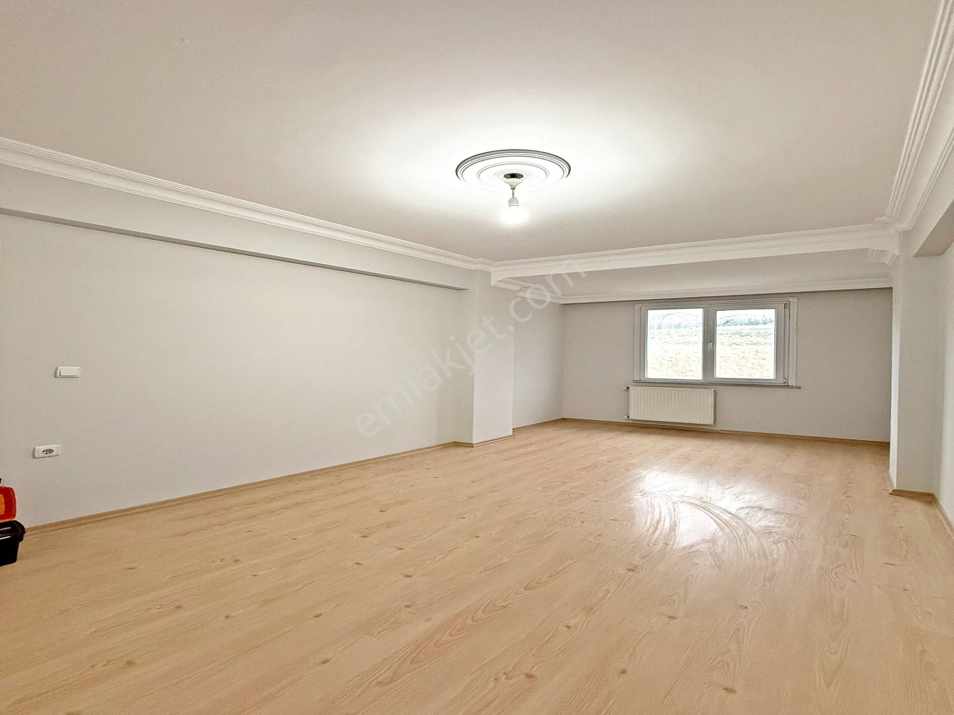 Yakuplu'da Diş Hastanesine Yakın Geniş 3+1 Kiralık Ara Kat Daire - Görsel 12