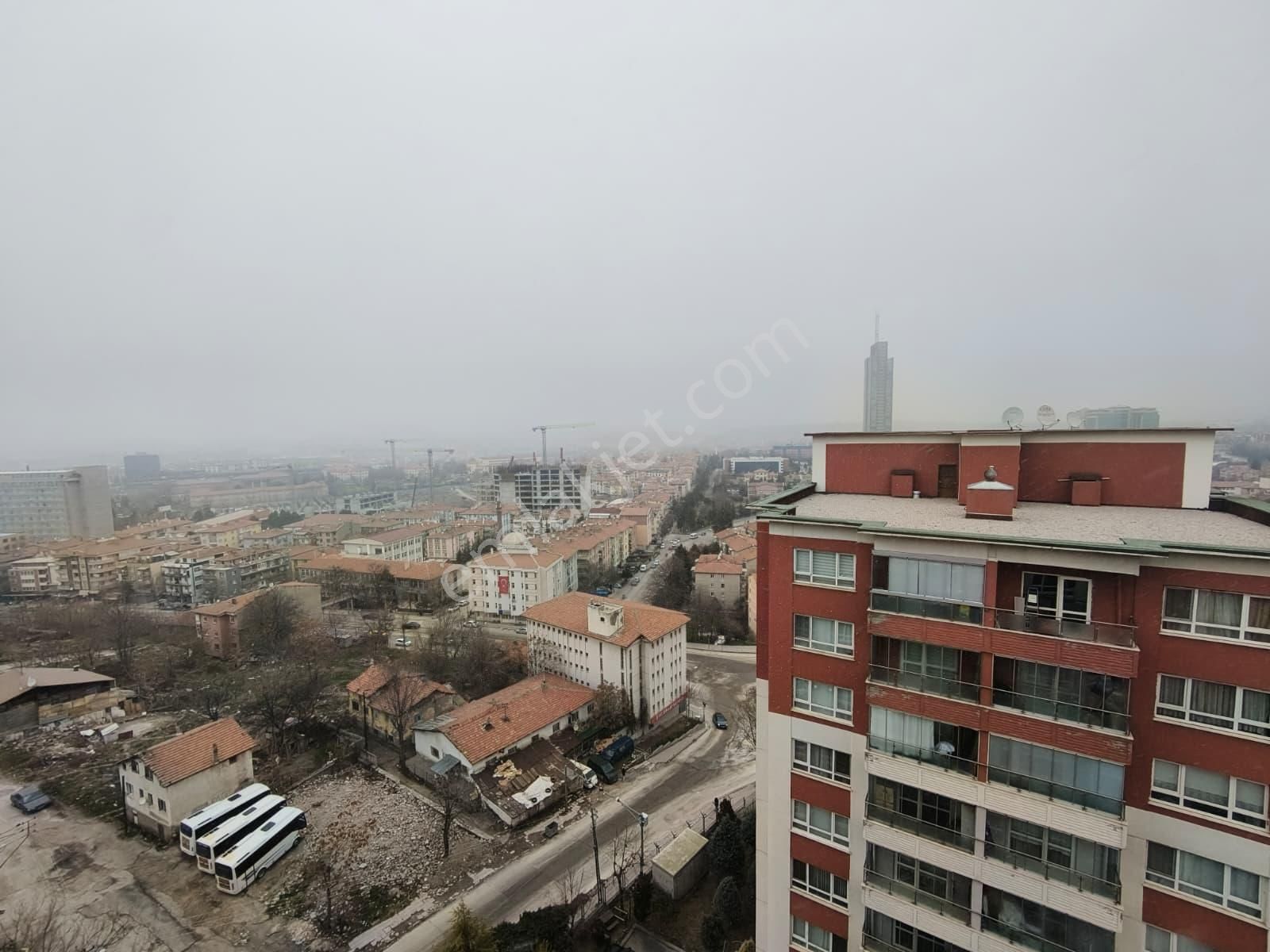 Şehrin En Merkezi Konumun Da Güvenlikli Site De 3+1 Daire Fırst - Görsel 9