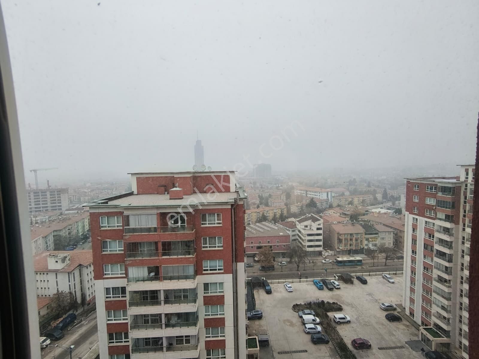 Şehrin En Merkezi Konumun Da Güvenlikli Site De 3+1 Daire Fırst - Görsel 26