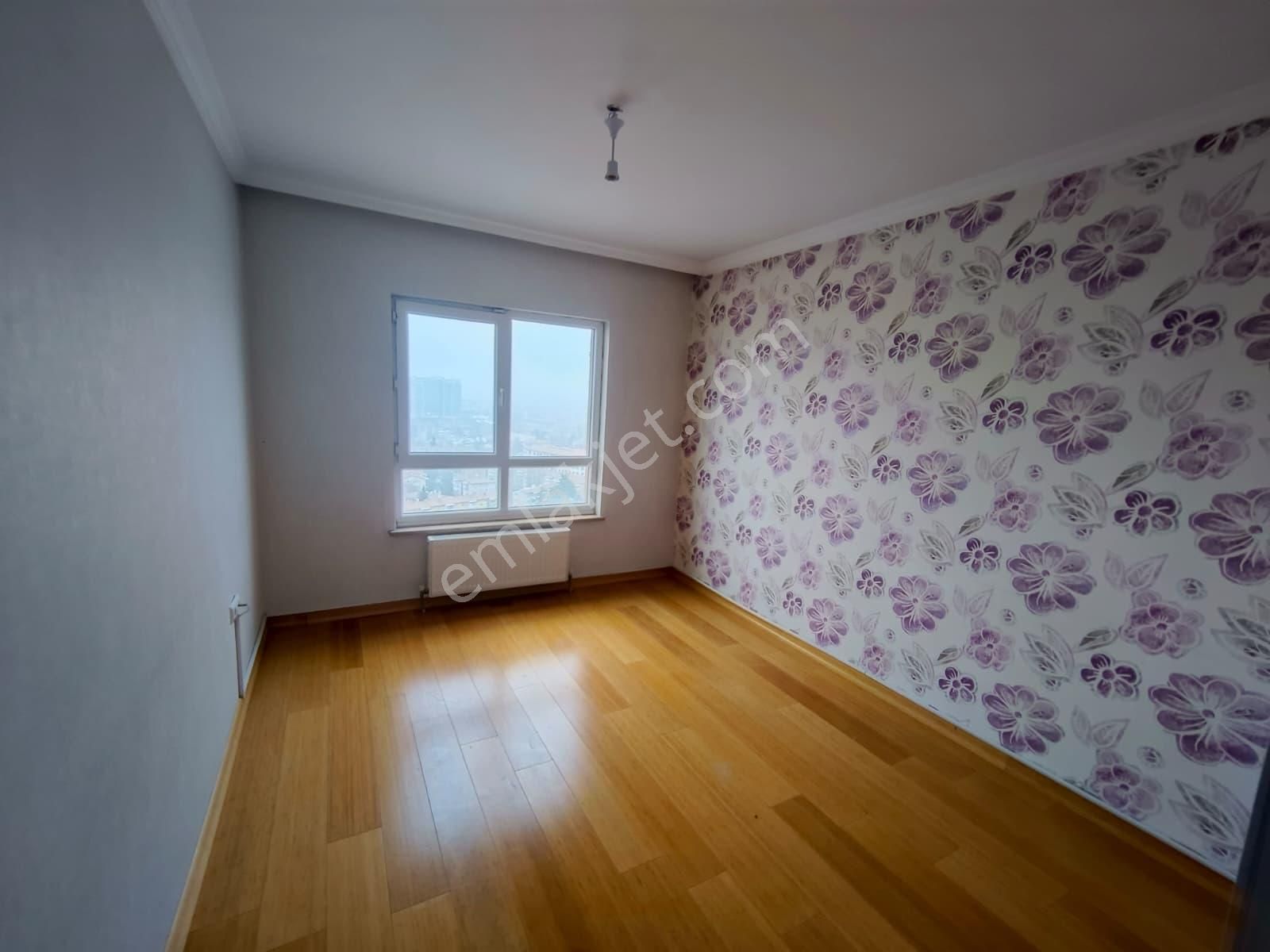 Şehrin En Merkezi Konumun Da Güvenlikli Site De 3+1 Daire Fırst - Görsel 23