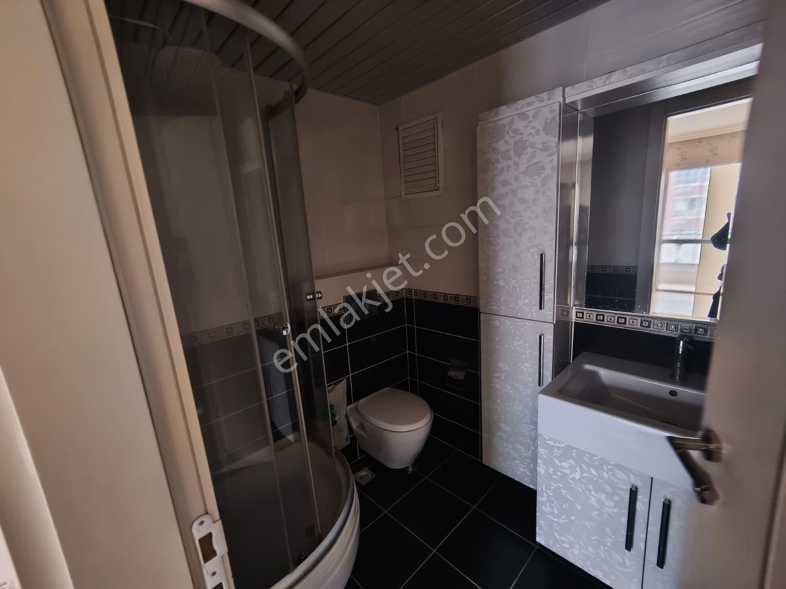 Şehrin En Merkezi Konumun Da Güvenlikli Site De 3+1 Daire Fırst - Görsel 21