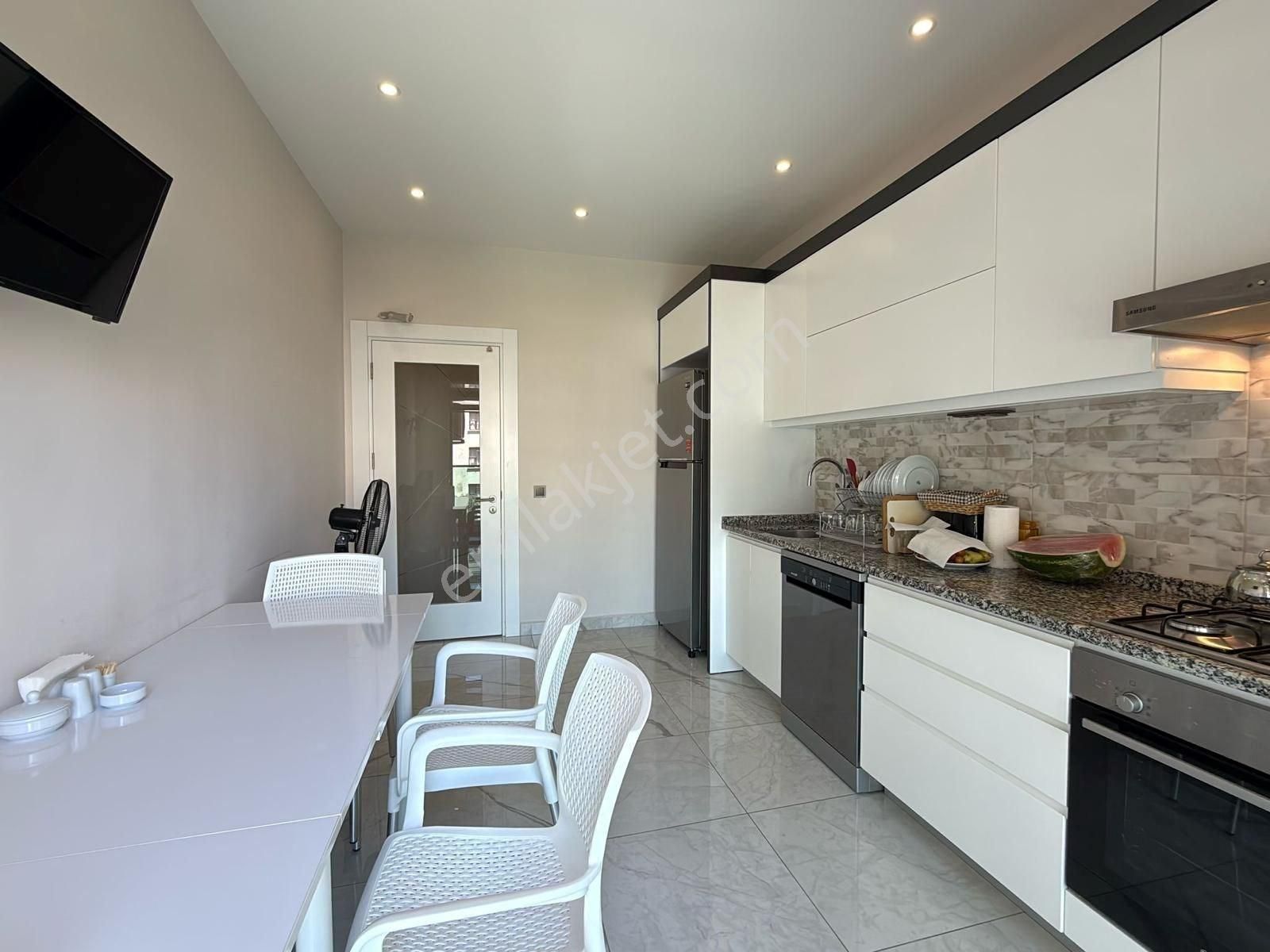 Alanya Güllerpınarı 2+1 Denize Yakın Modern Satılık Daire - Görsel 15