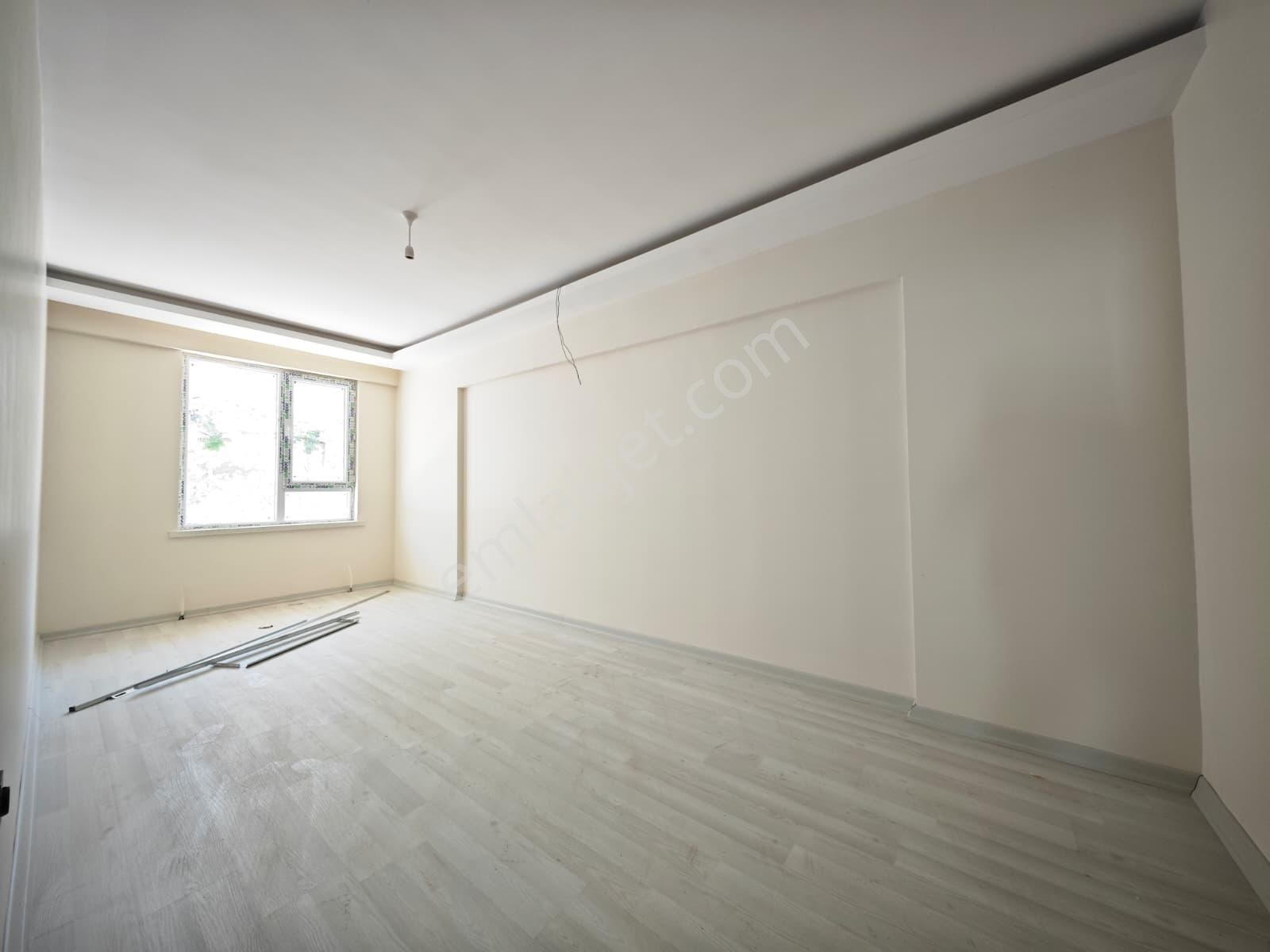 Bostancık'ta Sıfır Bina 3+1 Satılık Giriş Kat Daire !! - Görsel 11