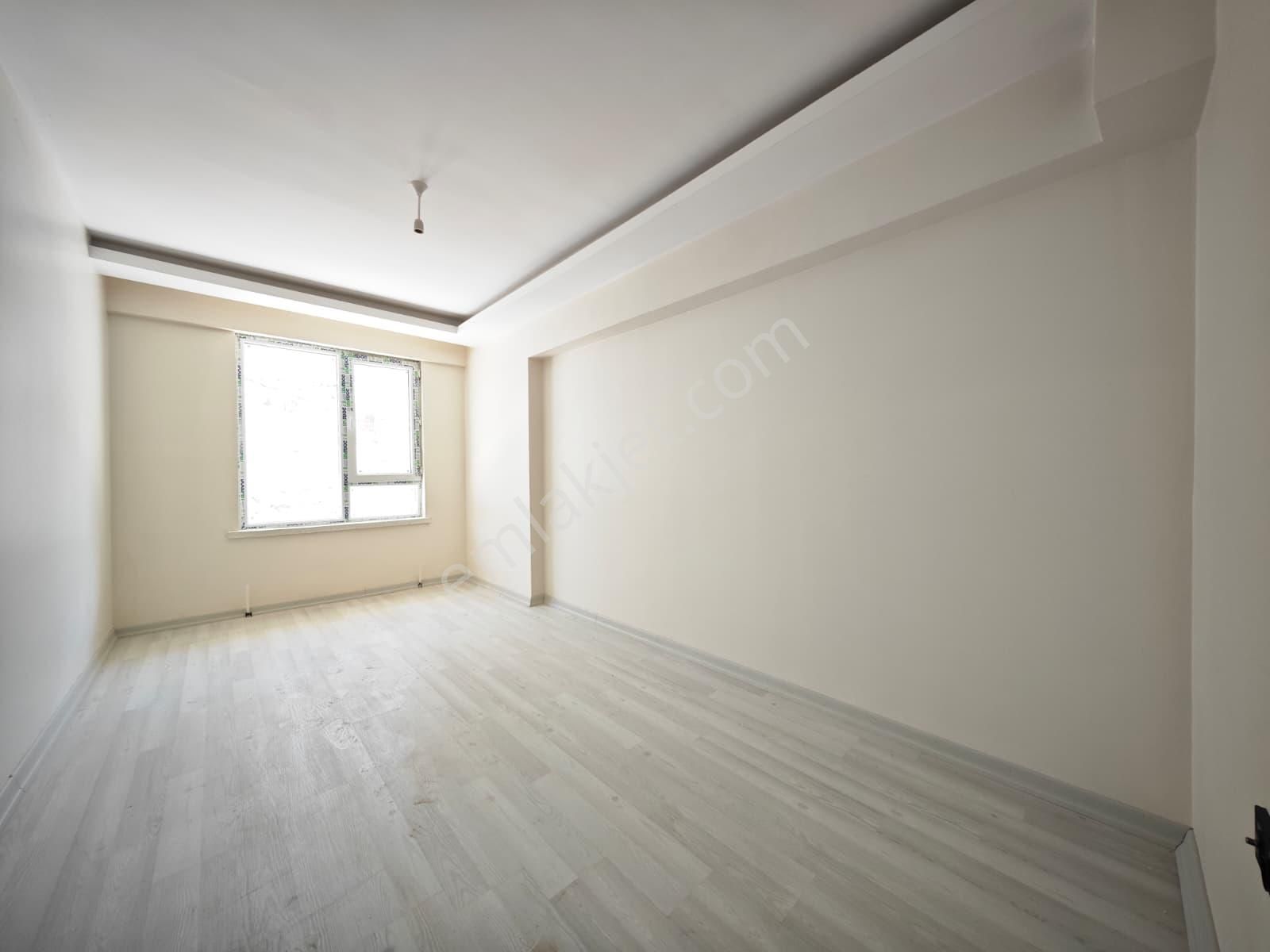 Bostancık'ta Sıfır Bina 3+1 Satılık Giriş Kat Daire !! - Görsel 10