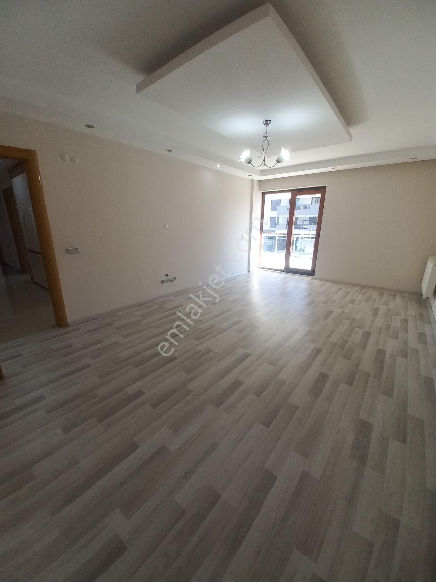 Denizli Merkezefendi Yenişafakta Kiralık 3+1 Arakat Daire - Görsel 7