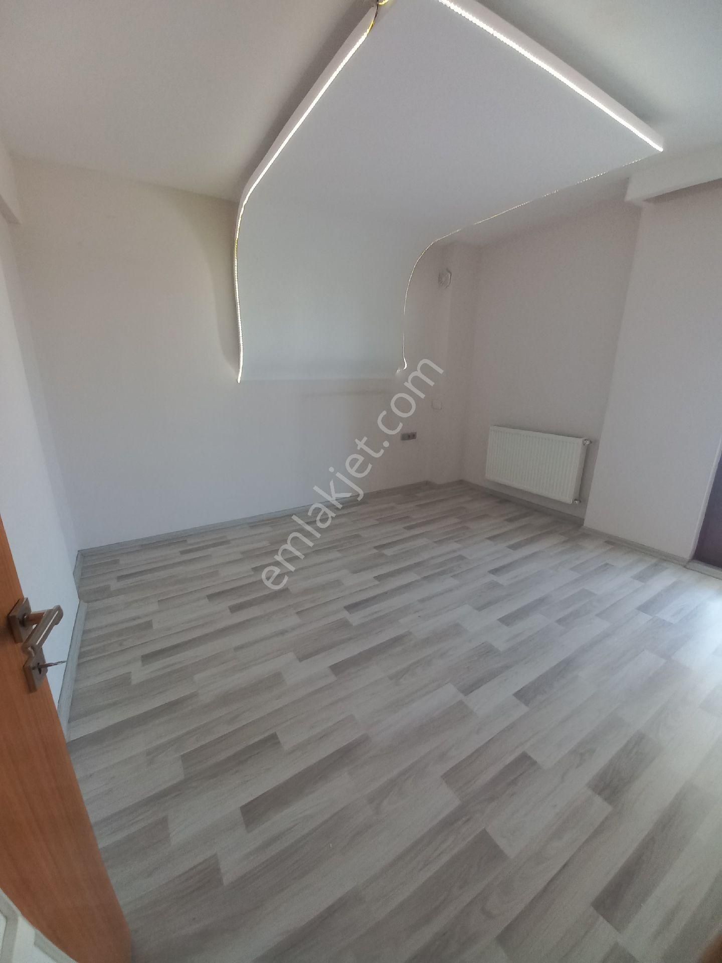 Denizli Merkezefendi Yenişafakta Kiralık 3+1 Arakat Daire - Görsel 18