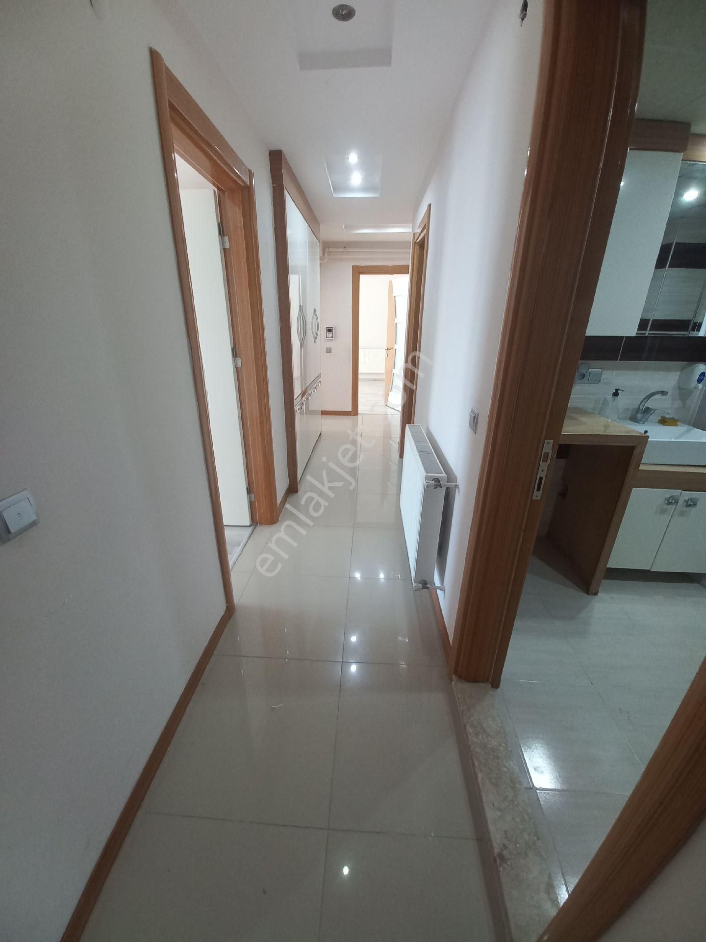 Denizli Merkezefendi Yenişafakta Kiralık 3+1 Arakat Daire - Görsel 16