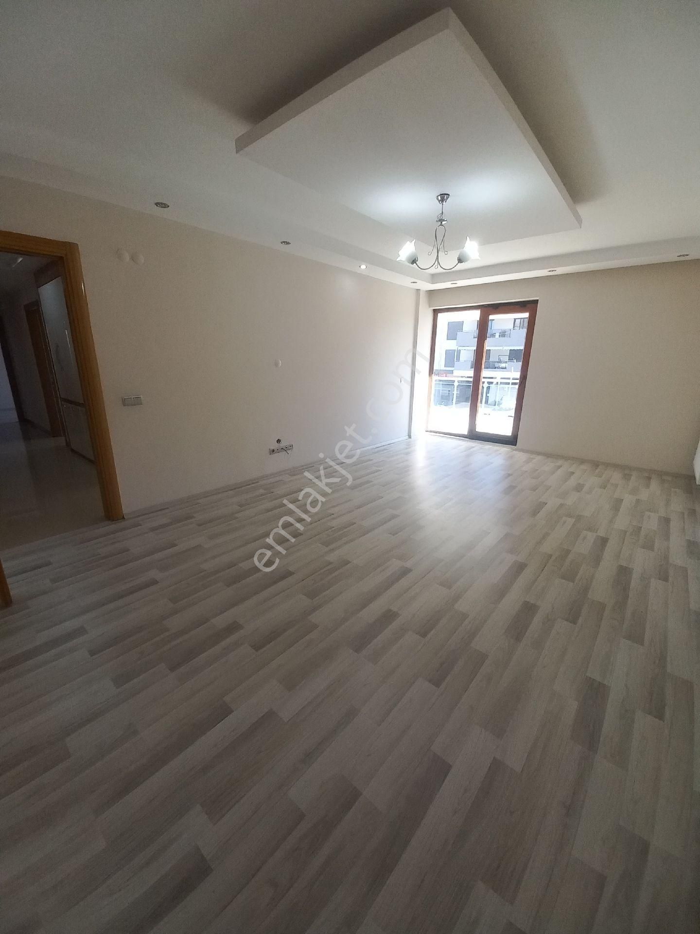 Denizli Merkezefendi Yenişafakta Kiralık 3+1 Arakat Daire - Görsel 5