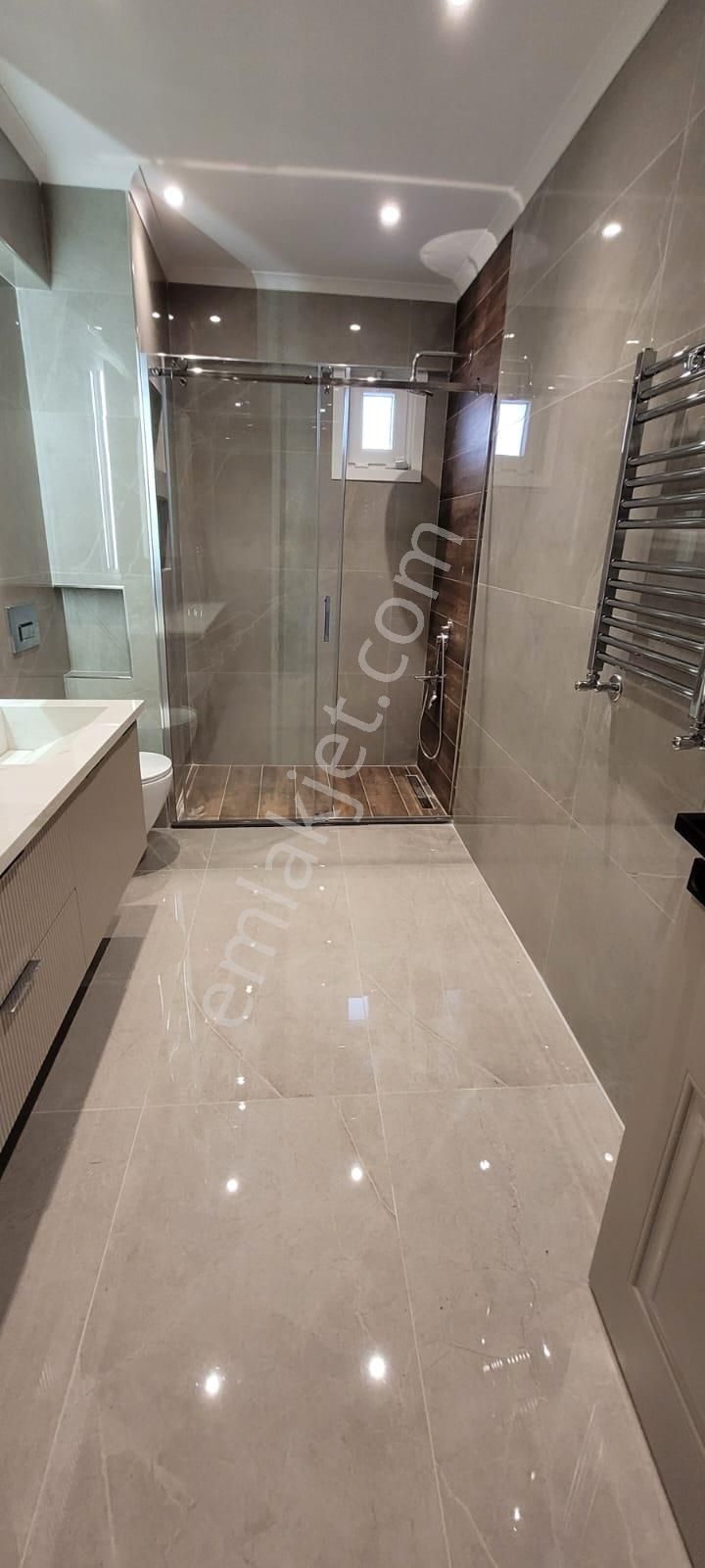 Şenesenevlerde İçi Tamamen Yenilenmiş Net 115m2 3+1 - Görsel 19