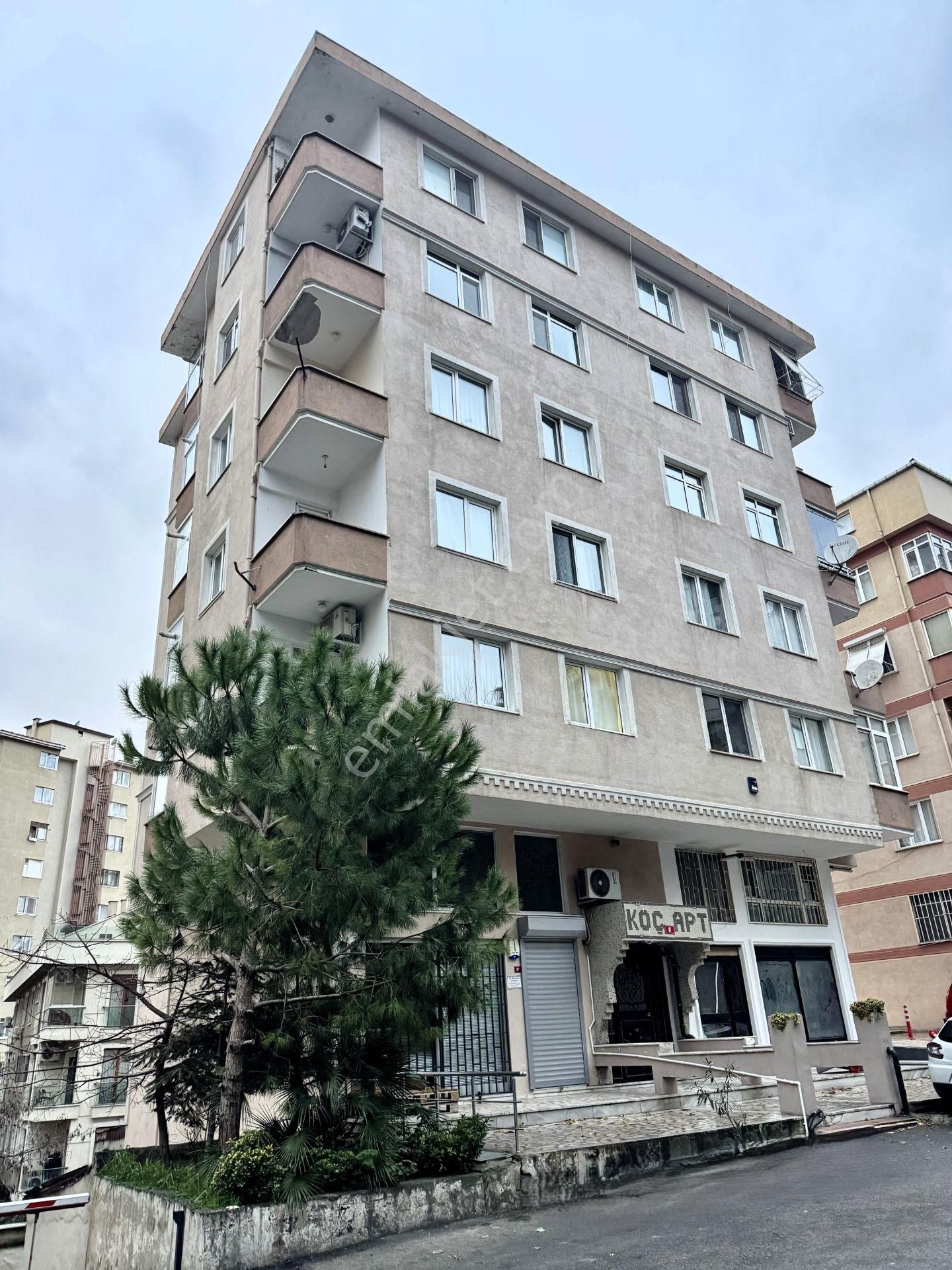 Merdivenköy’de Merkezi Konumda Satılık 3+1 Daire - Görsel 3