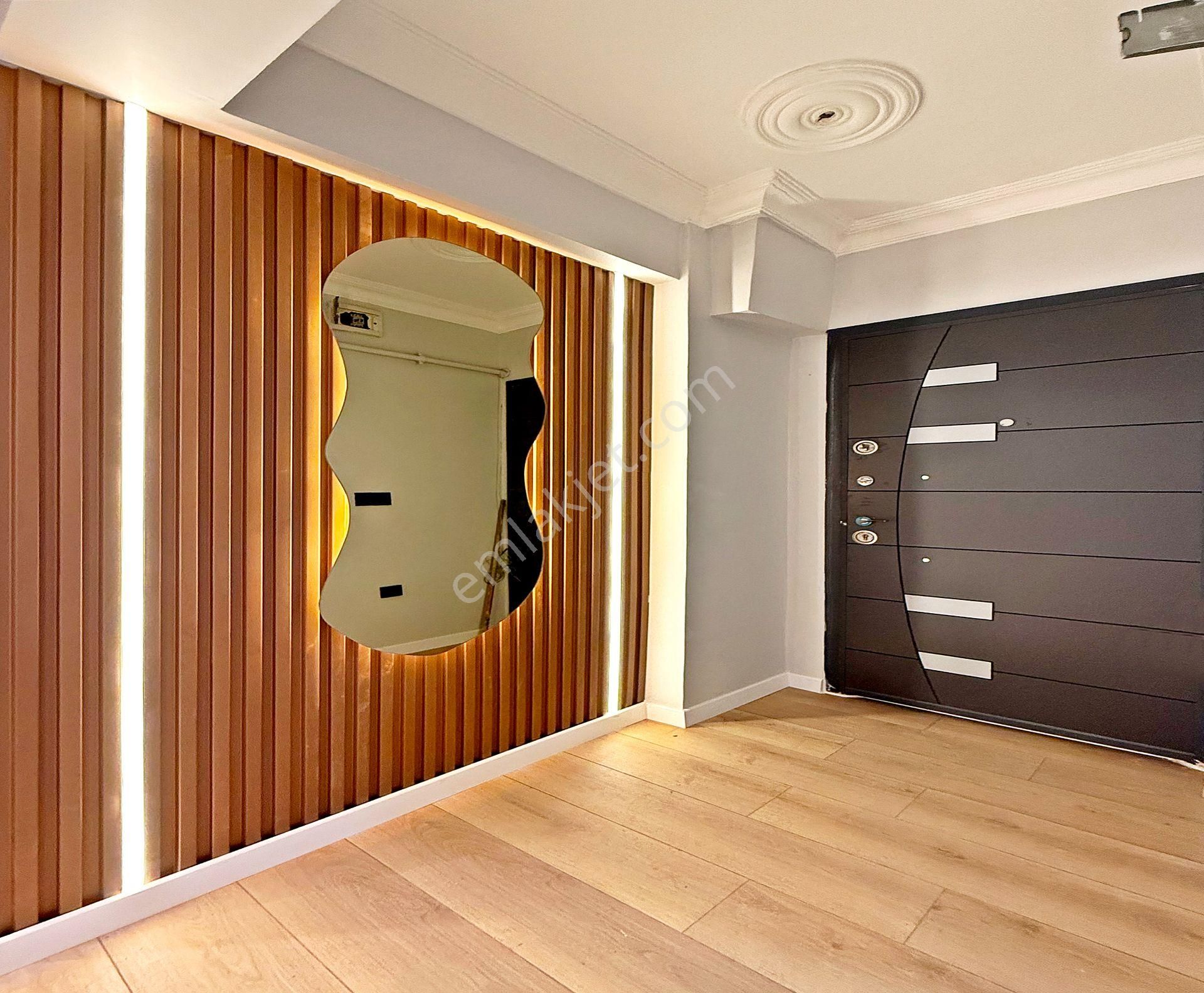 Merkezi Konumda Full Dekorlu Masrafsız Şık Tasarımlı Bahçe Kat - Görsel 11