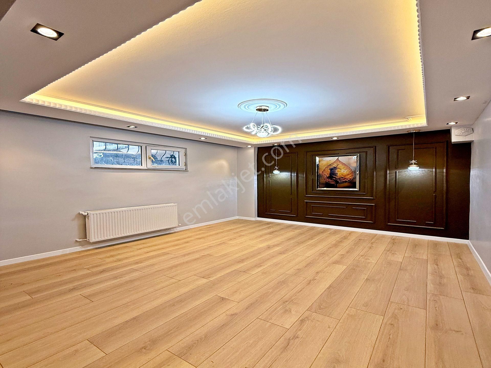 Merkezi Konumda Full Dekorlu Masrafsız Şık Tasarımlı Bahçe Kat - Görsel 2