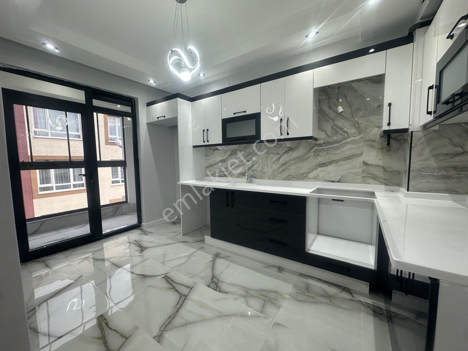 Tuncay Kartal 'dan Çamlıca Mh De Fırsat 3+1