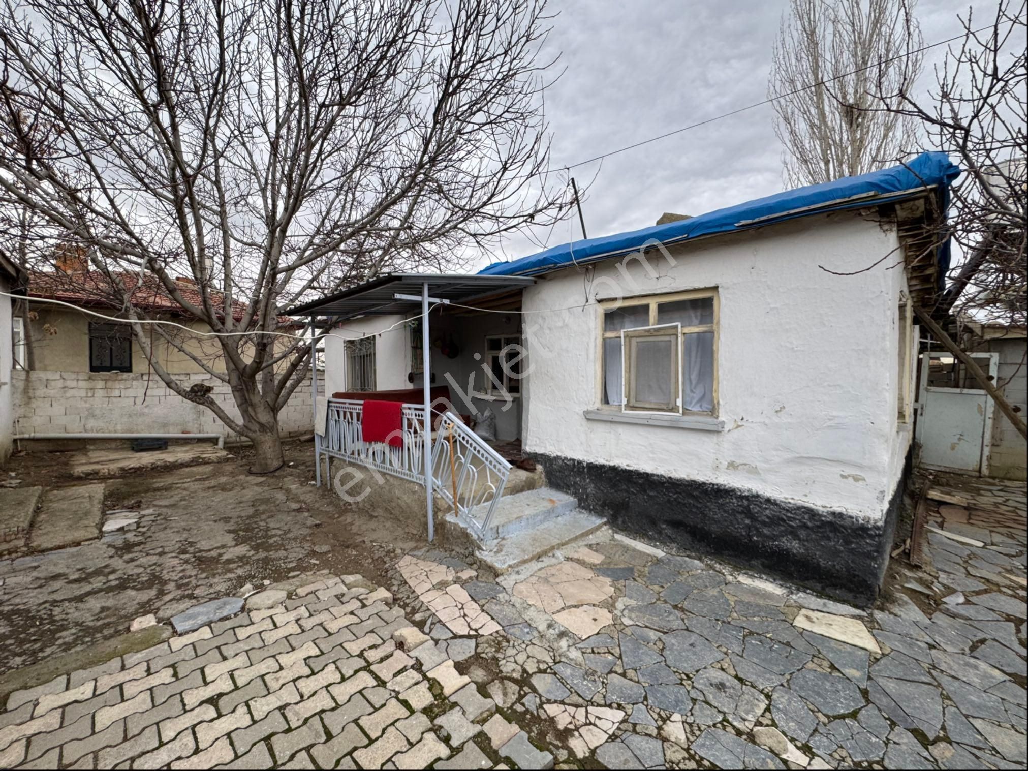 A-k Emlaktan Adsızda 2 Adet Satılık Müstakil Daire Ve Ahır - Görsel 4