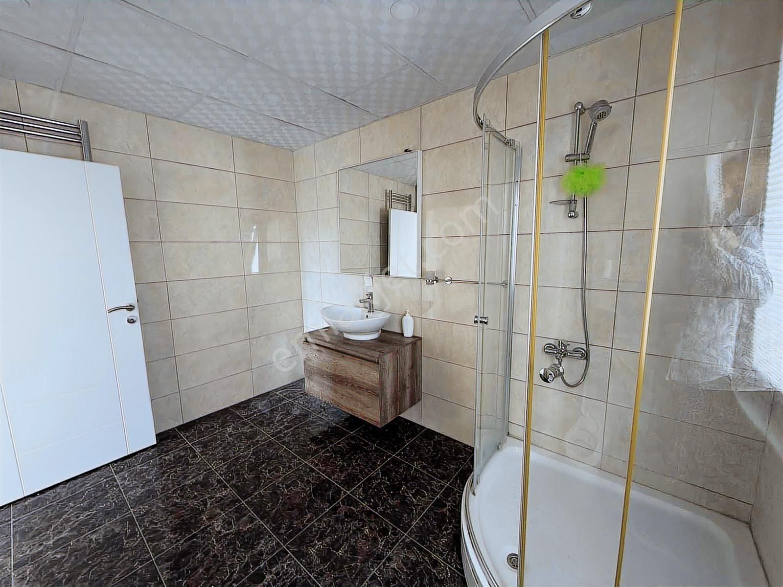 Tarcanlardan Başiskele Elitium Garden Site'de 4+1 Kiralık Villa - Görsel 27