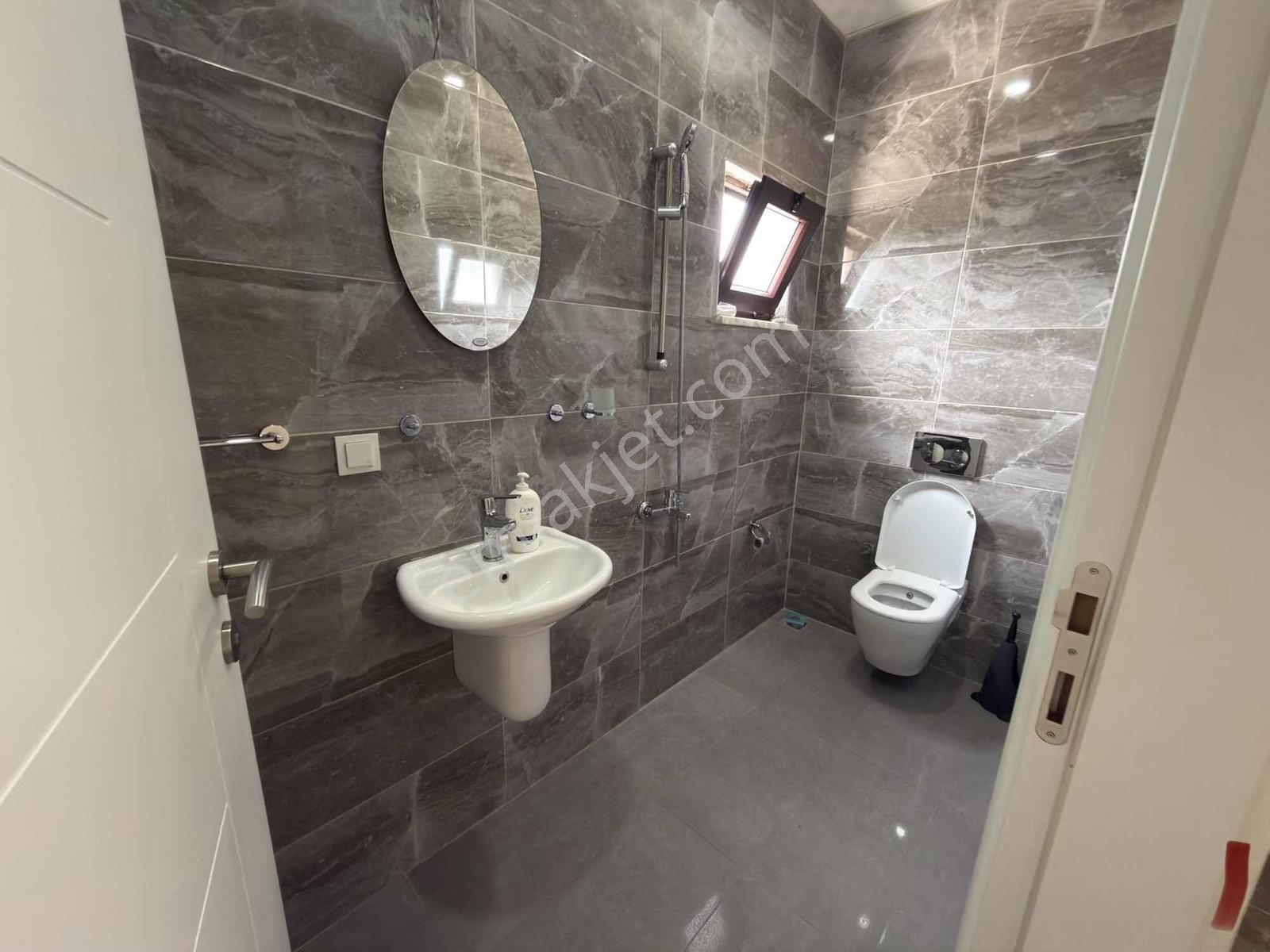 Tarcanlardan Başiskele Elitium Garden Site'de 4+1 Kiralık Villa - Görsel 25