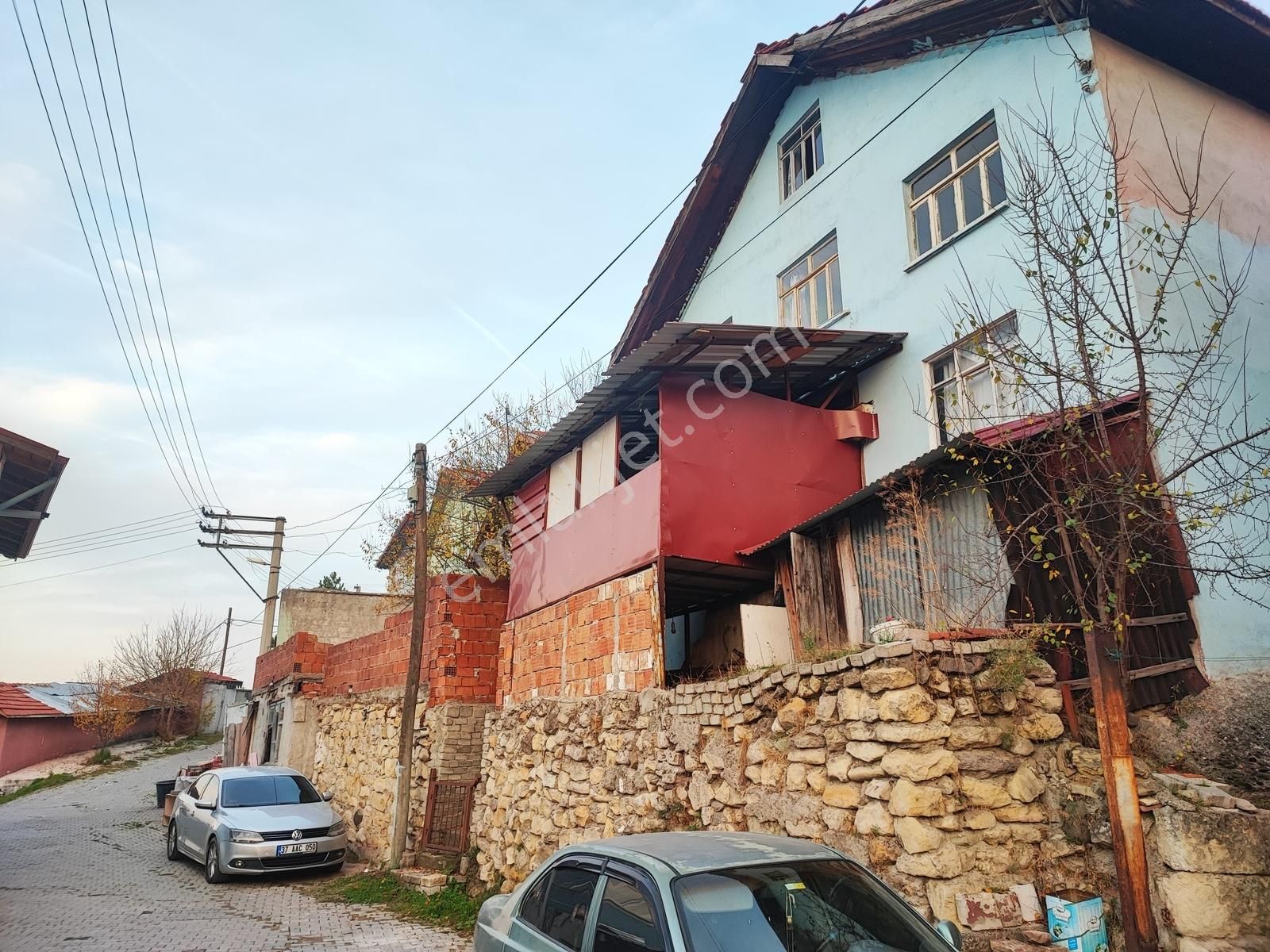 Kastamonu Emlak Gayrimenkul Satılık Manzaralı 3 Kat Müstakil Ev - Görsel 17