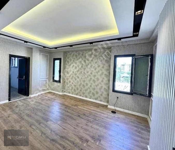 Karaköprünün En Merkezi Konumunda Sıfır Ara Kat Dairemiz - Görsel 4