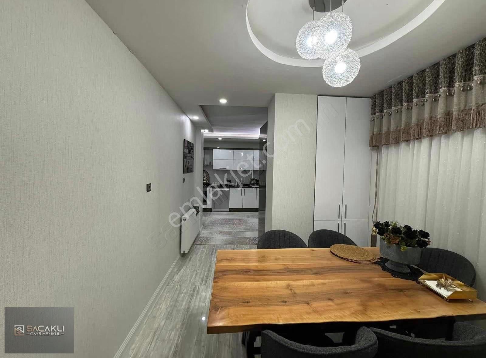 Kadir Saçaklıdan Doğukent Merkezi Konumda Lüx 5 Oda - Görsel 4