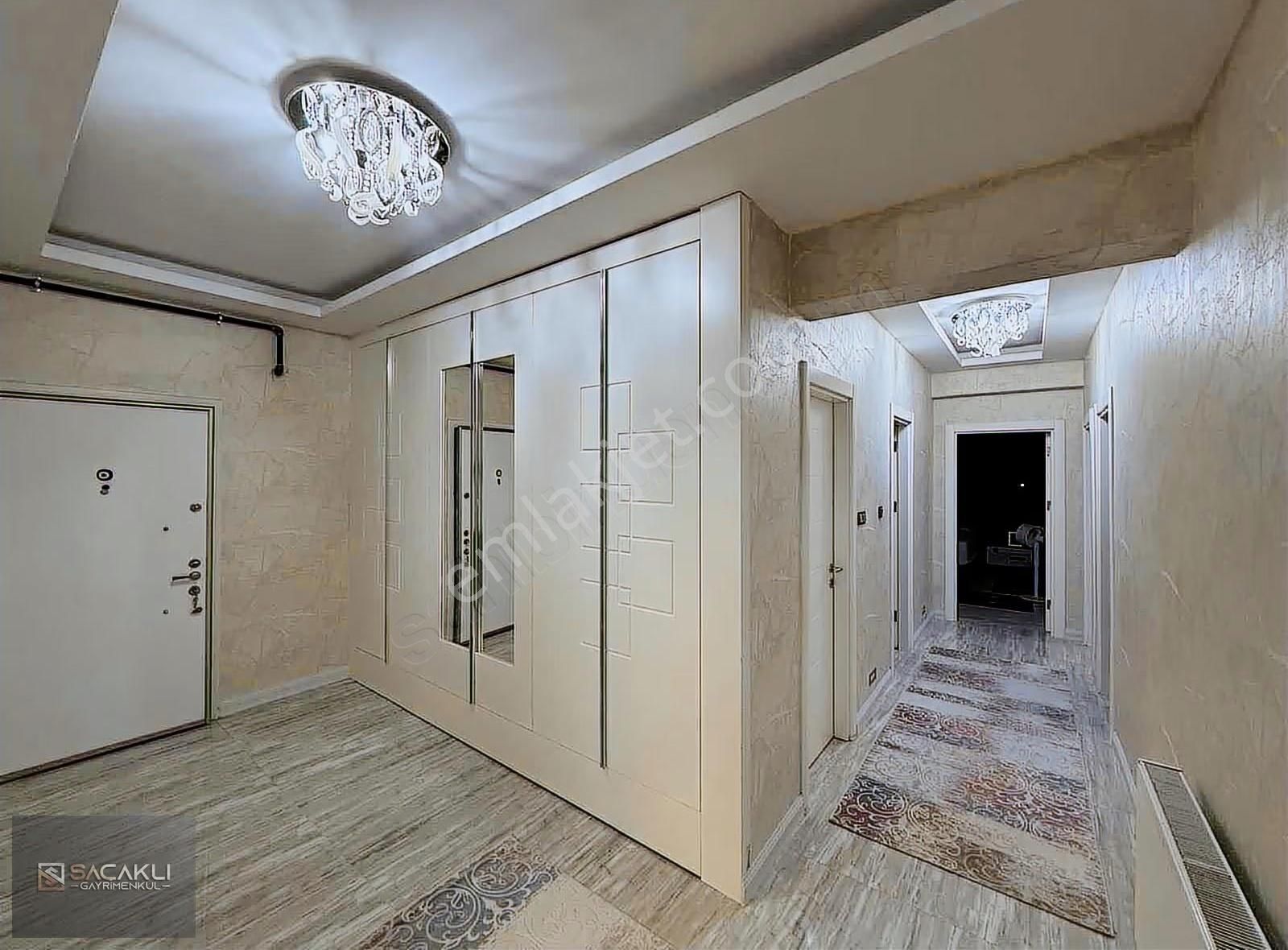 Kadir Saçaklıdan Doğukent Merkezi Konumda Lüx 5 Oda