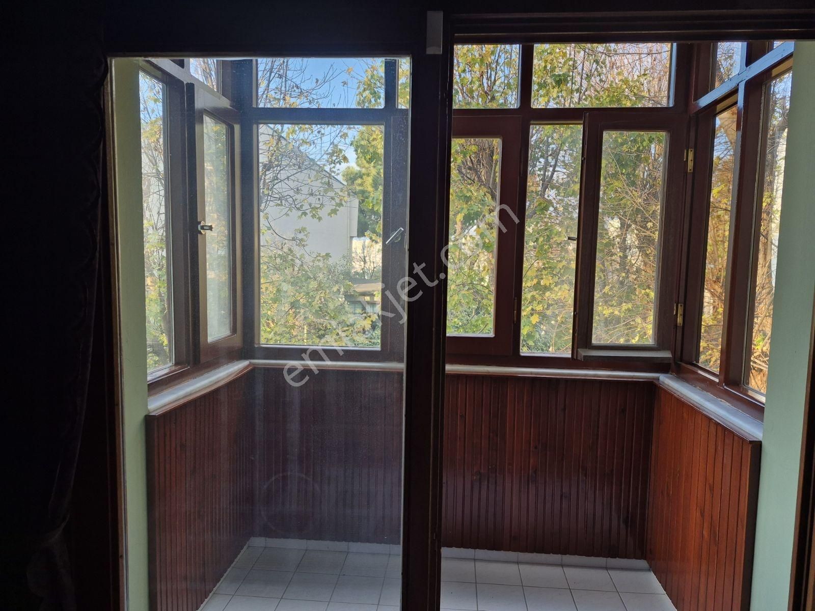 Bahçeşehir'in Göbeğinde En Güzel Konumda 5+2 Satılık Villa - Görsel 14