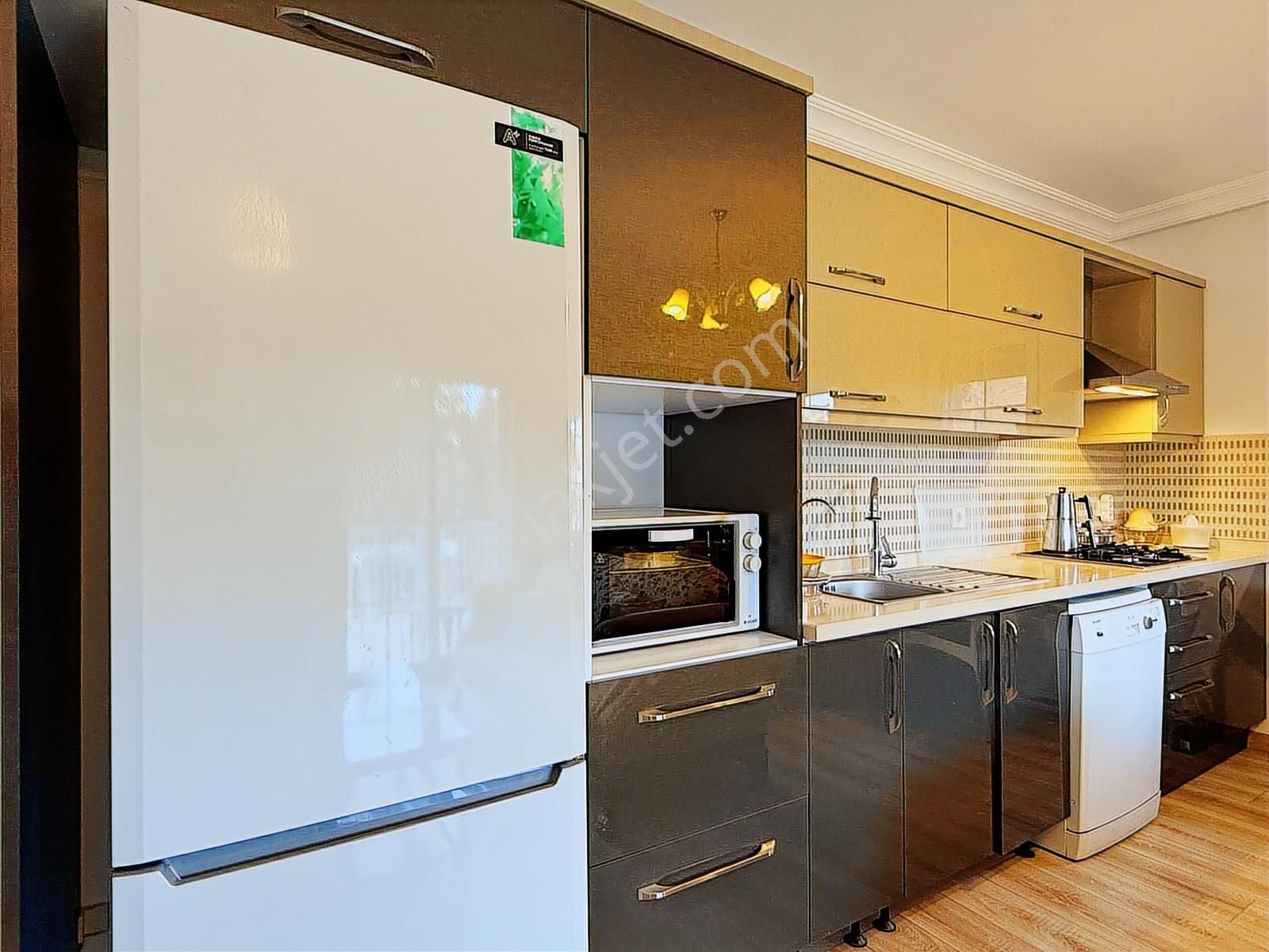 Datça Merkez'de Satılık Bahçeli Ara Kat 2+1 Balkonlu Geniş Daire - Görsel 13