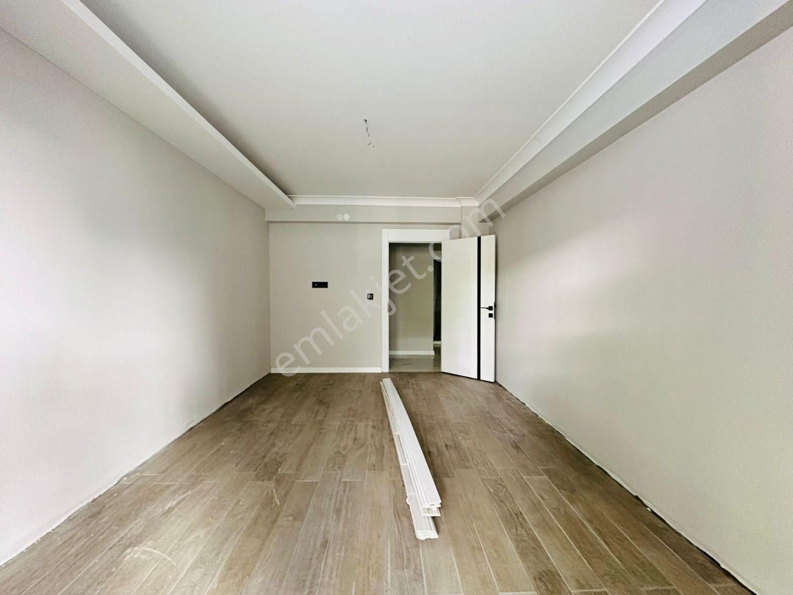 Karapürçek'te Uçaklı Park Yakını Yerden Isıtmalı Ultra Lüks Yapılı 3+1 Satılık Sıfır Daire !! - Görsel 14