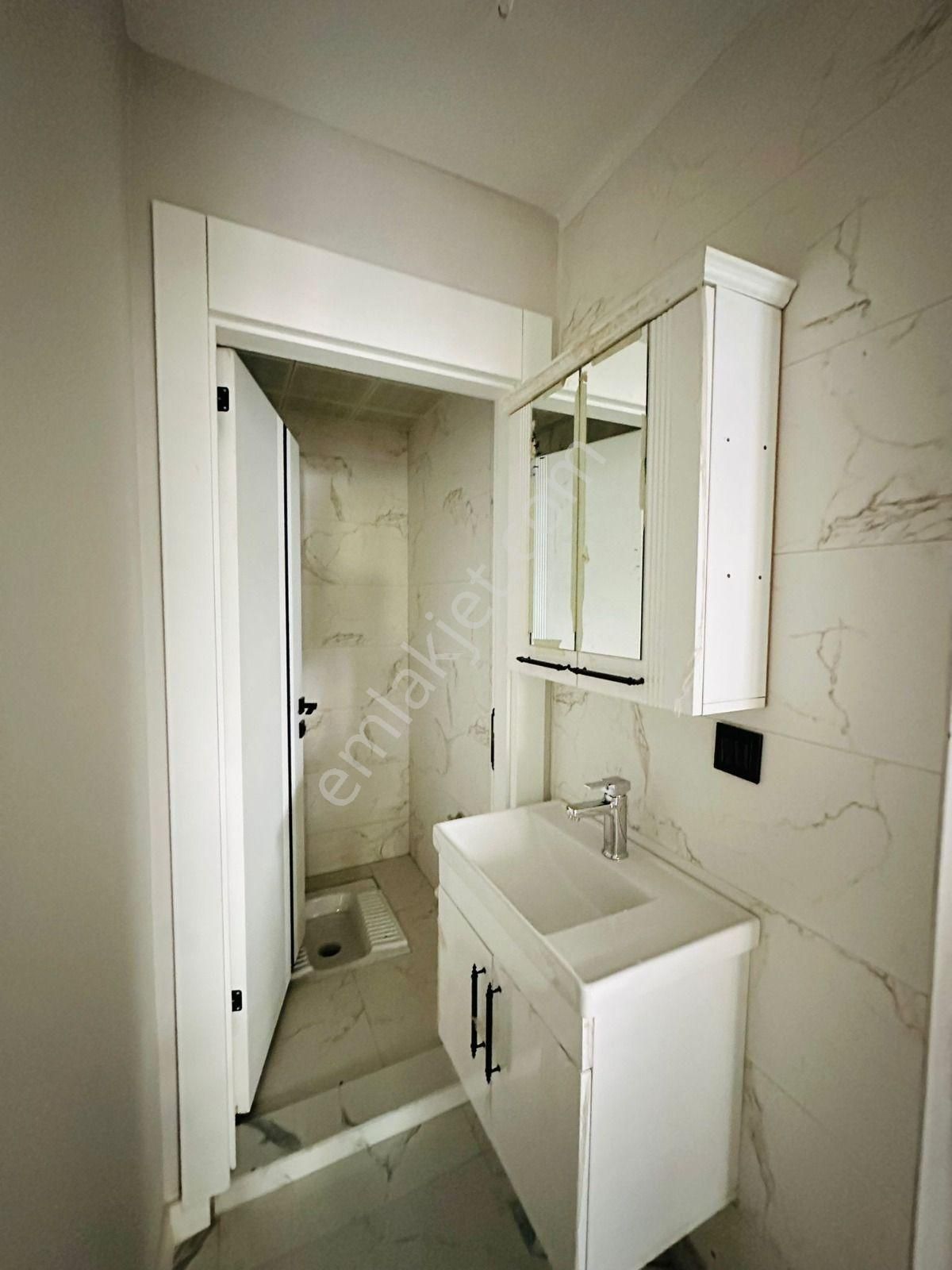 Karapürçek'te Uçaklı Park Yakını Yerden Isıtmalı Ultra Lüks Yapılı 3+1 Satılık Sıfır Daire !! - Görsel 26