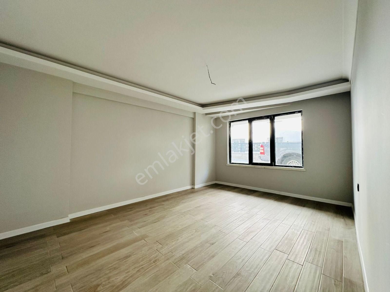 Karapürçek'te Uçaklı Park Yakını Yerden Isıtmalı Ultra Lüks Yapılı 3+1 Satılık Sıfır Daire !! - Görsel 8