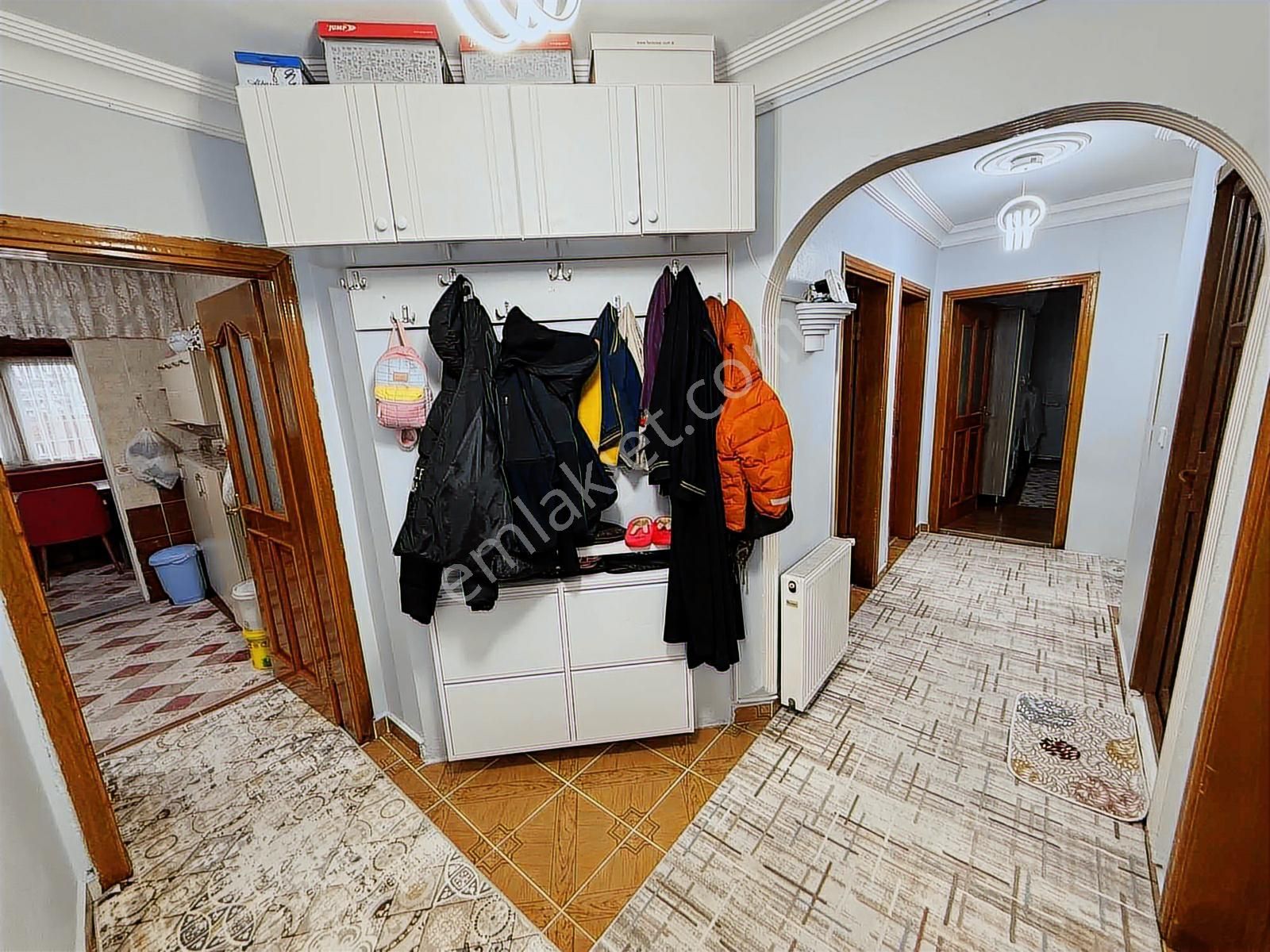 Yoldaş İnş Satılık 3+1 200 M2 Çatı Katı Temiz Daire Çatısı Beton - Görsel 2