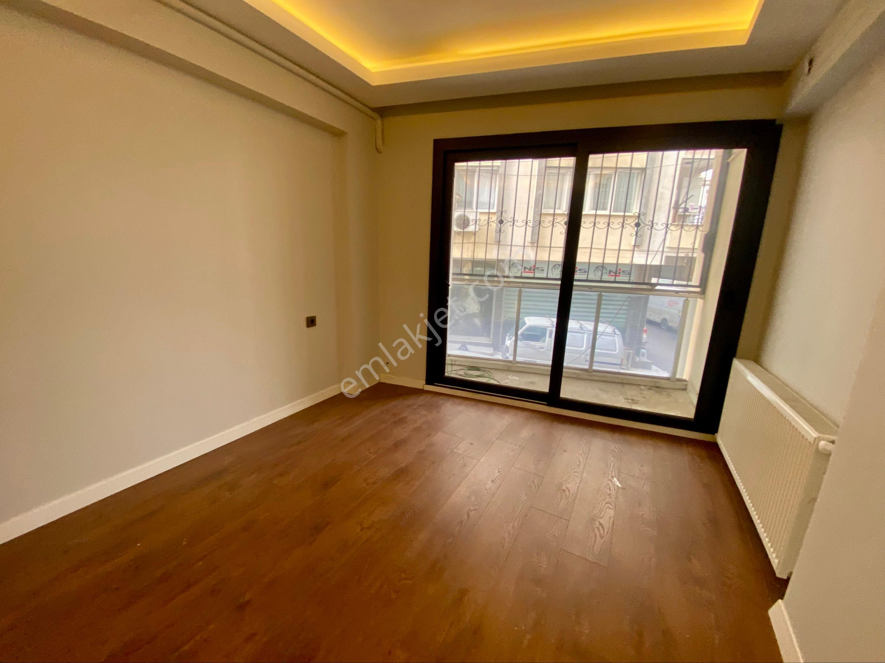 Hastahane Ve Ptt Yanı Cd. Üzeri Ara Kat Köşe Lüx 3+1 Daire - Görsel 34