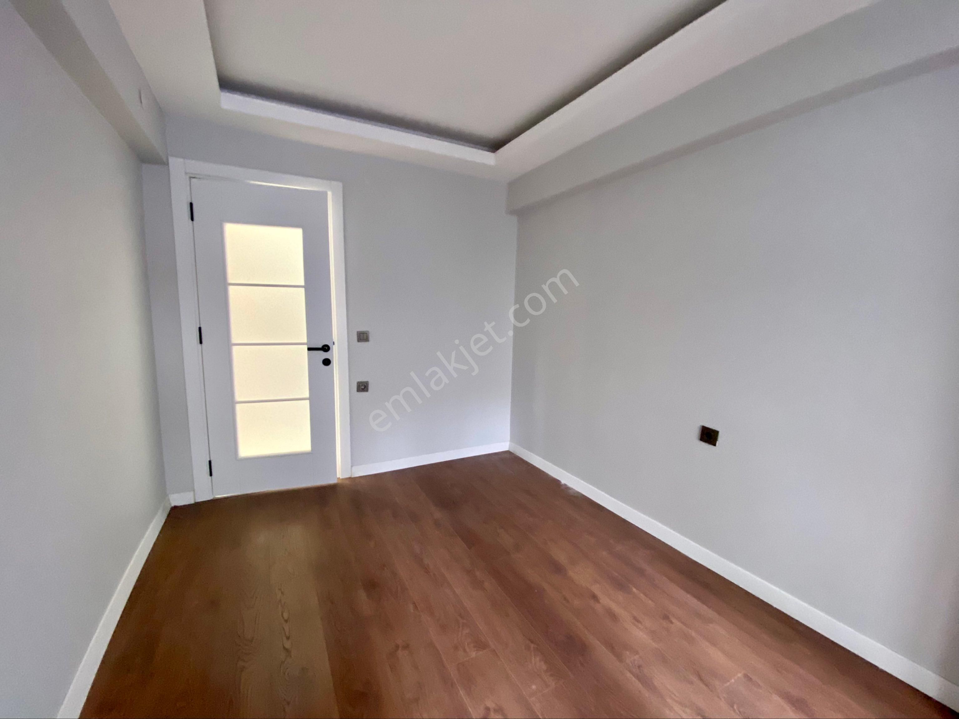 Hastahane Ve Ptt Yanı Cd. Üzeri Ara Kat Köşe Lüx 3+1 Daire - Görsel 18