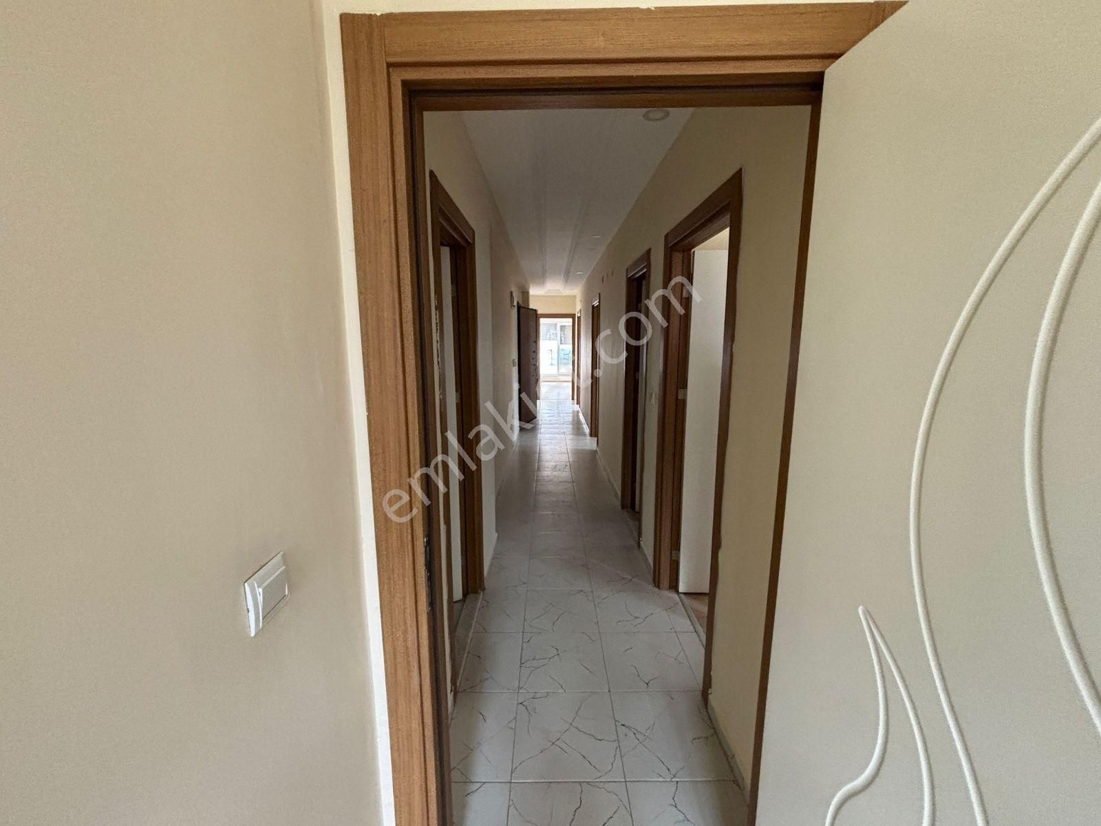 Döşemealtı Hastanesine 200 Metre Mesafede 3+1 Kiralık Daire - Görsel 8