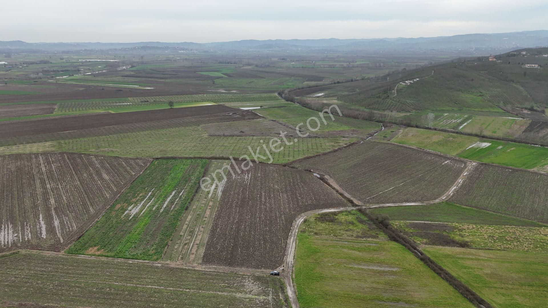 Re/max Maviden | Limandere 'de 12.982 M² Satılık Tarla - Görsel 23