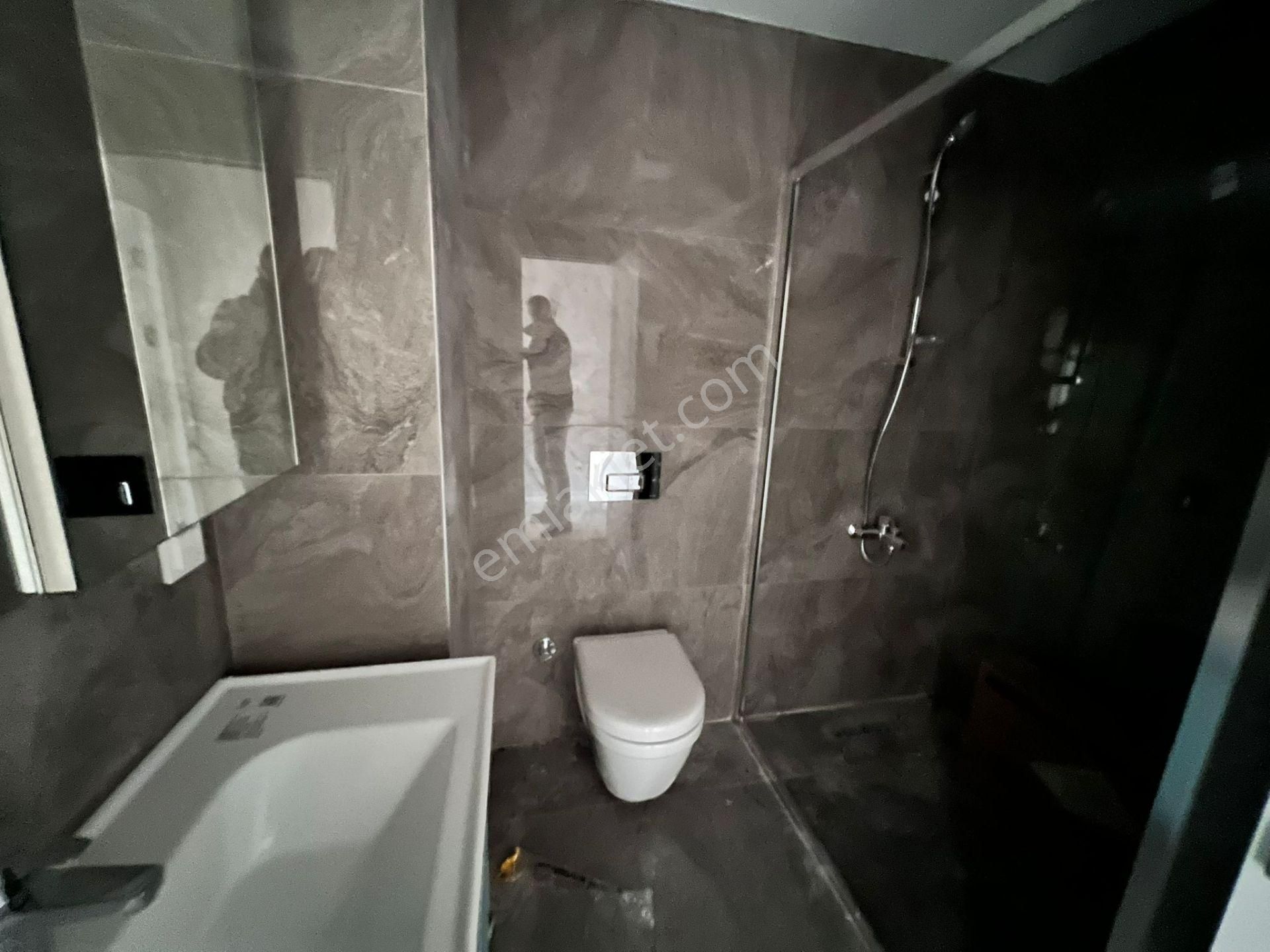 Erenköy'de Sıfır Yeni Binada Ebeveyn Banyolu Balkonlu Net 100m2 3+1 - Görsel 21