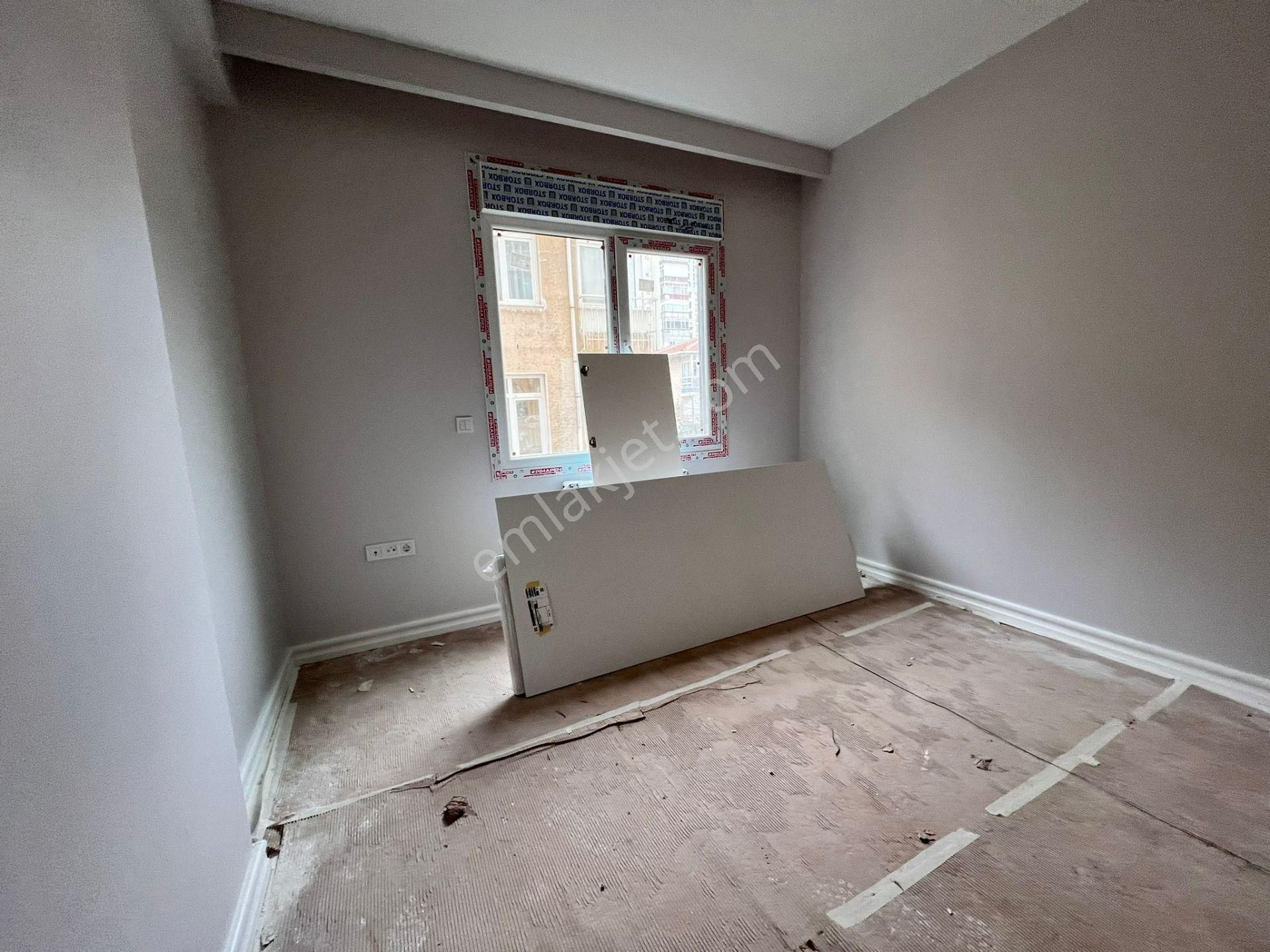 Erenköy'de Sıfır Yeni Binada Ebeveyn Banyolu Balkonlu Net 100m2 3+1 - Görsel 27