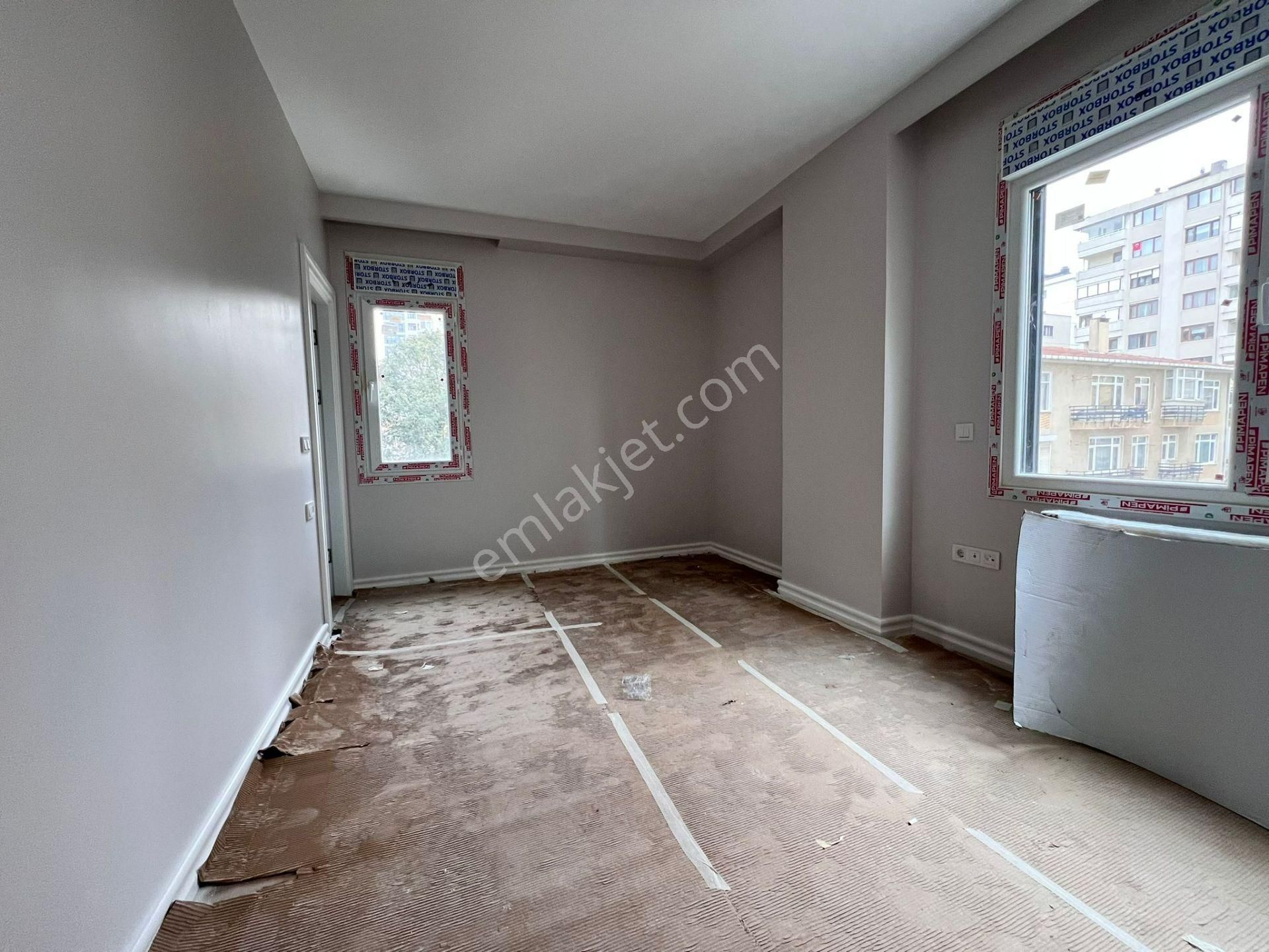 Erenköy'de Sıfır Yeni Binada Ebeveyn Banyolu Balkonlu Net 100m2 3+1 - Görsel 28