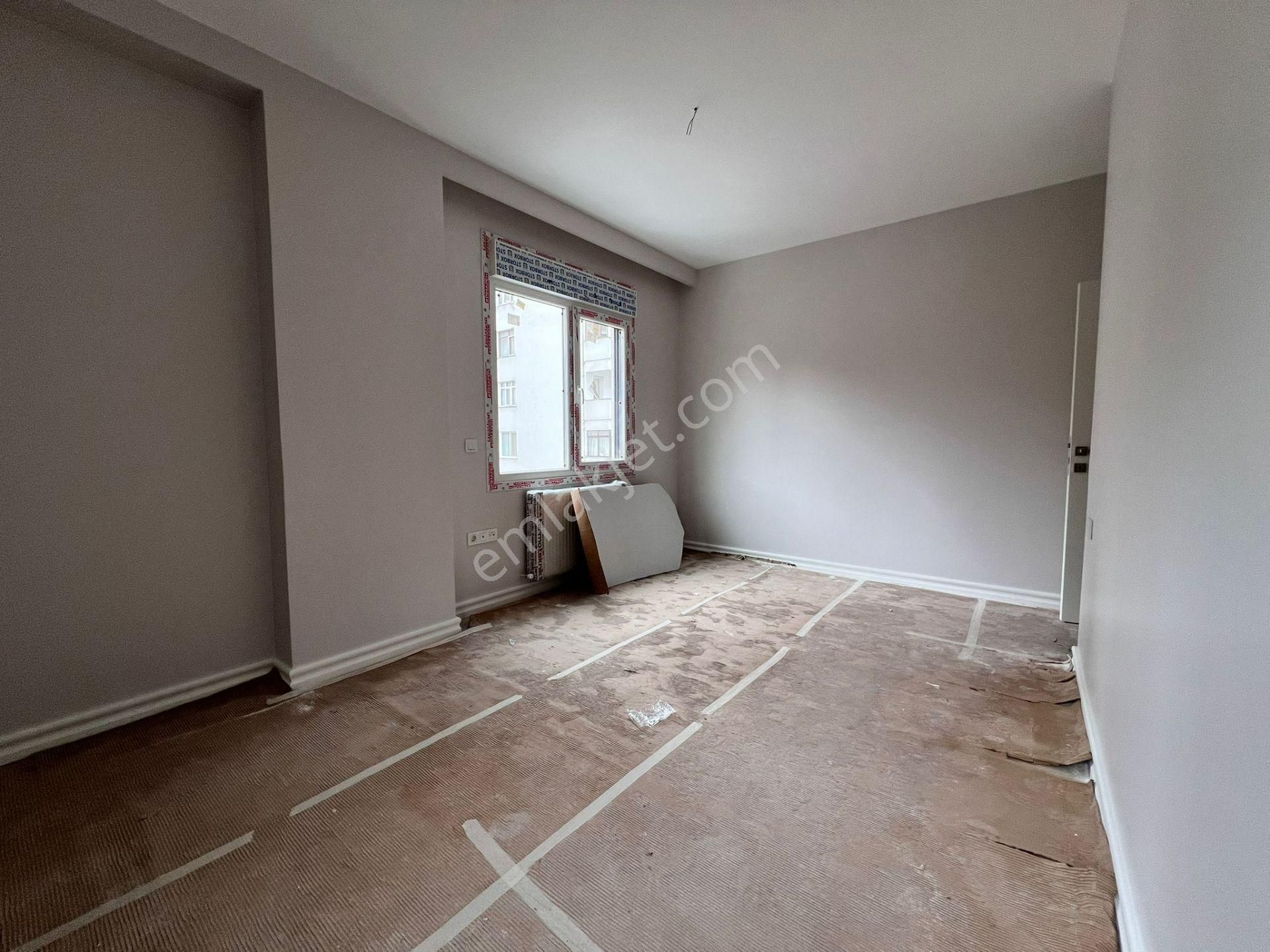 Erenköy'de Sıfır Yeni Binada Ebeveyn Banyolu Balkonlu Net 100m2 3+1 - Görsel 23