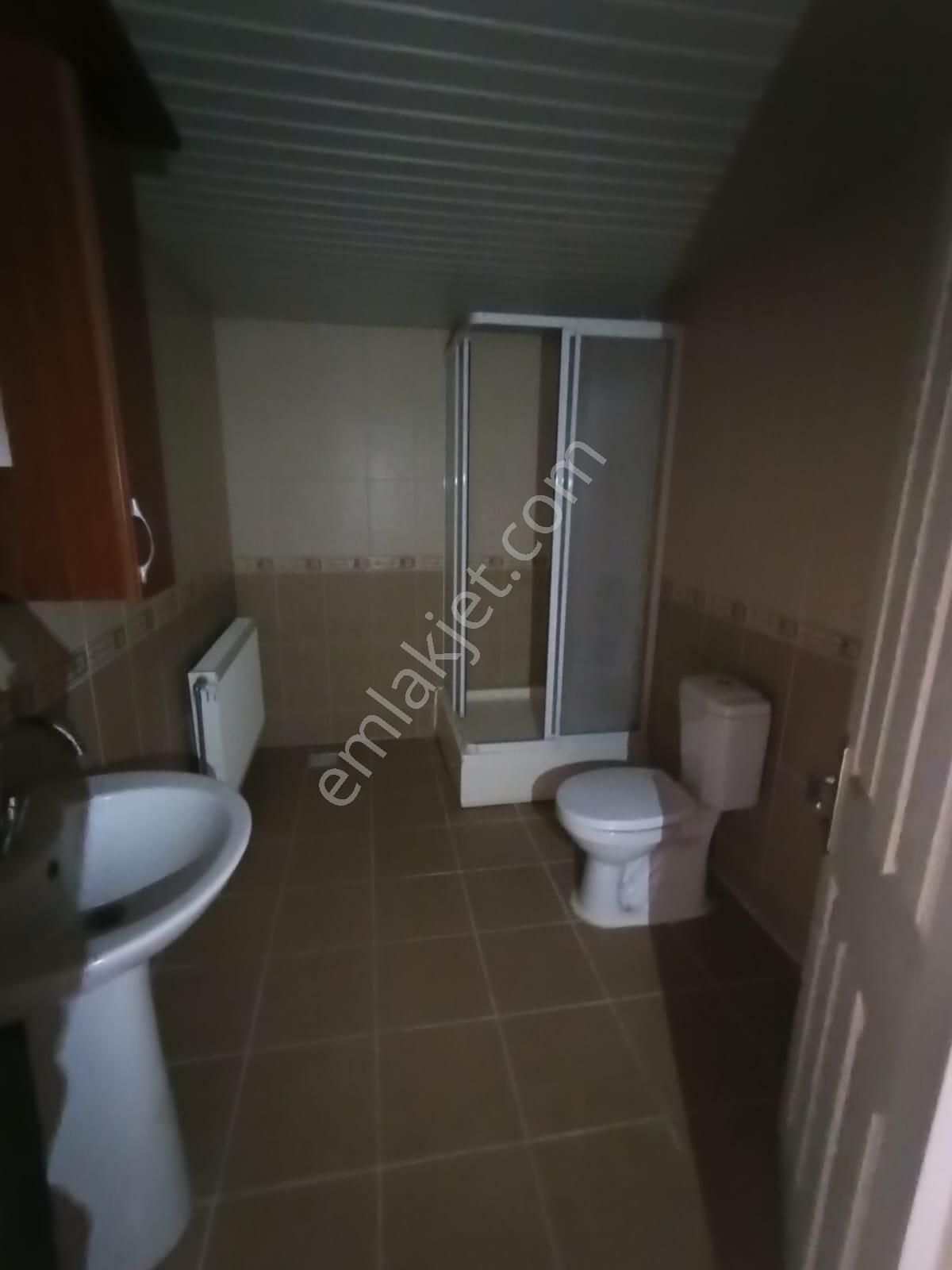 Satılık 3+1 Lüks Daire Uşak Merkez Cumhuriyet Mahallesi - Görsel 17