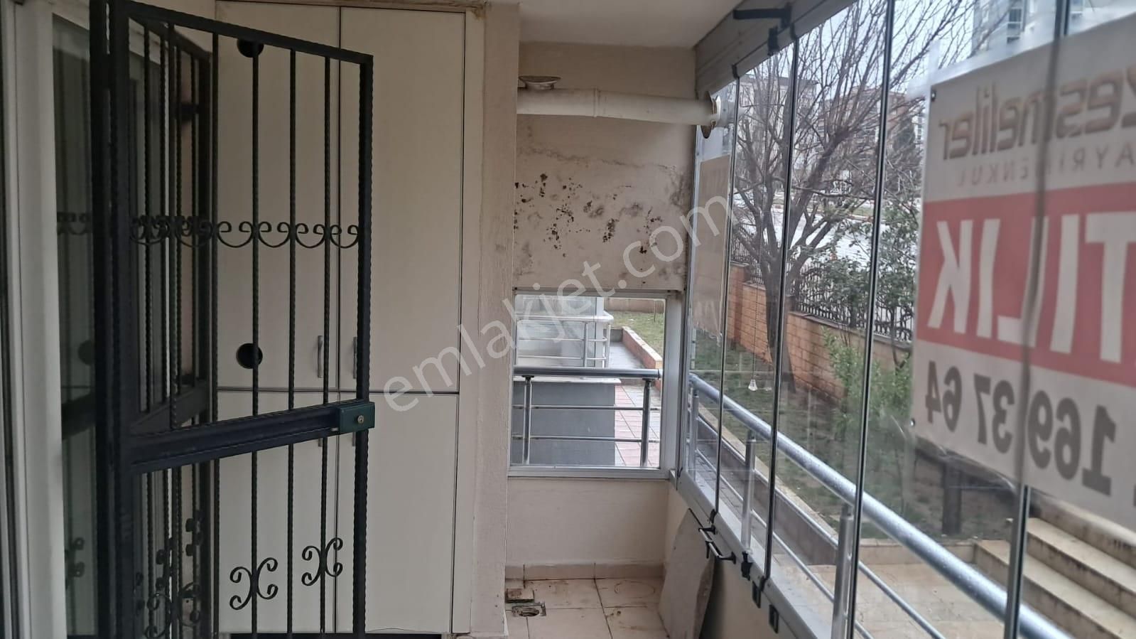 Satılık 3+1 Lüks Daire Uşak Merkez Cumhuriyet Mahallesi - Görsel 20