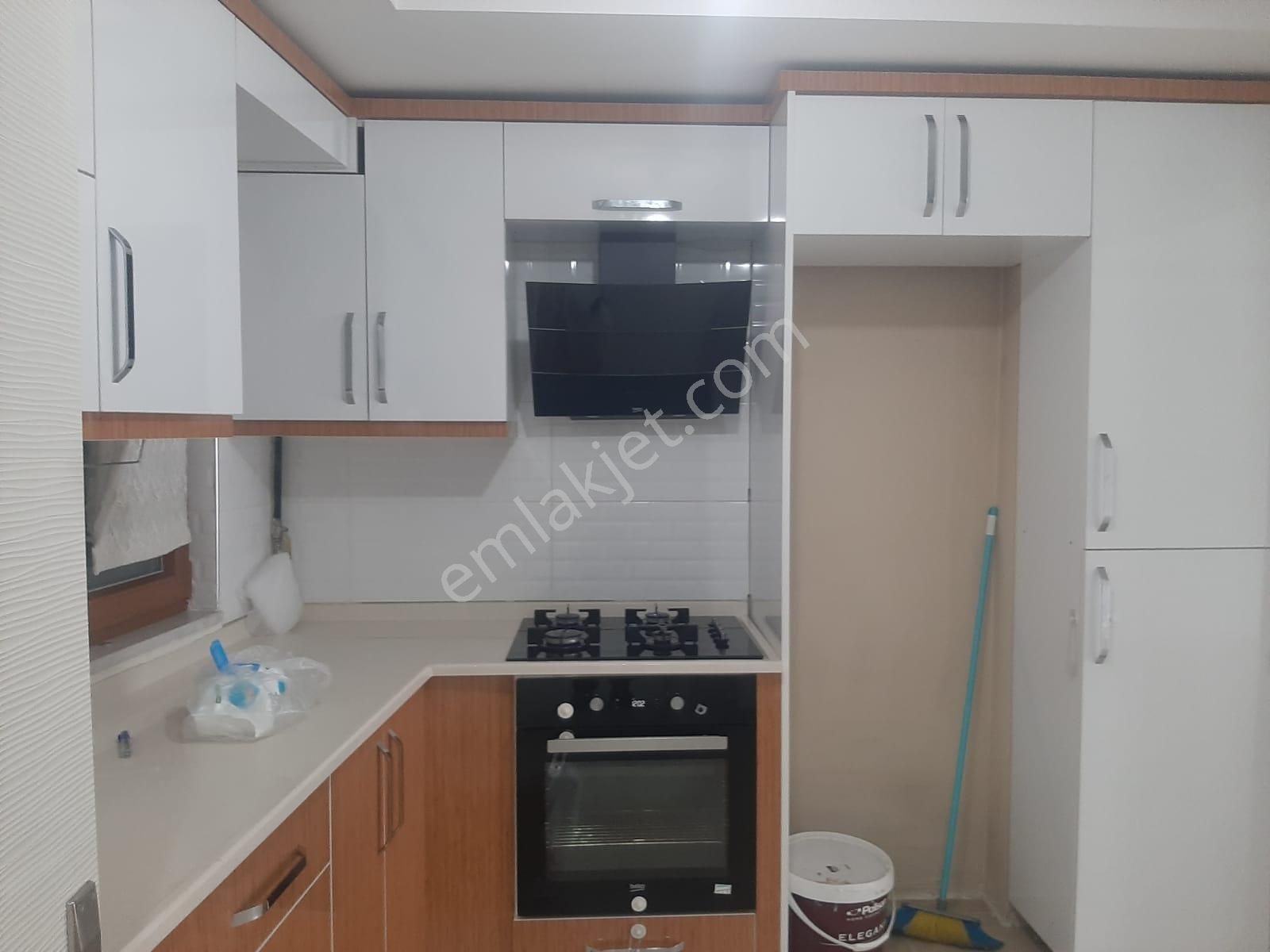 Fem Emlak'tan Emirsultan Zeyniler Cad.altında 90 M2 Kombili Ferah Daire - Görsel 15