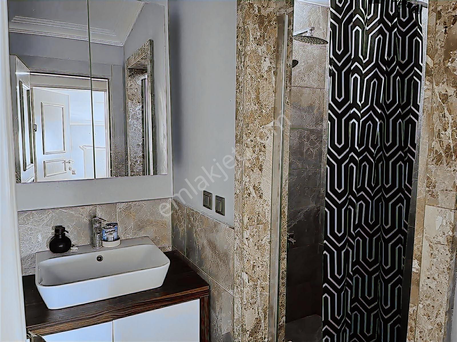 Balo Gayrimenkul'den Güzeloba Turizm Yolu Üzerı 6+2 Villa - Görsel 13